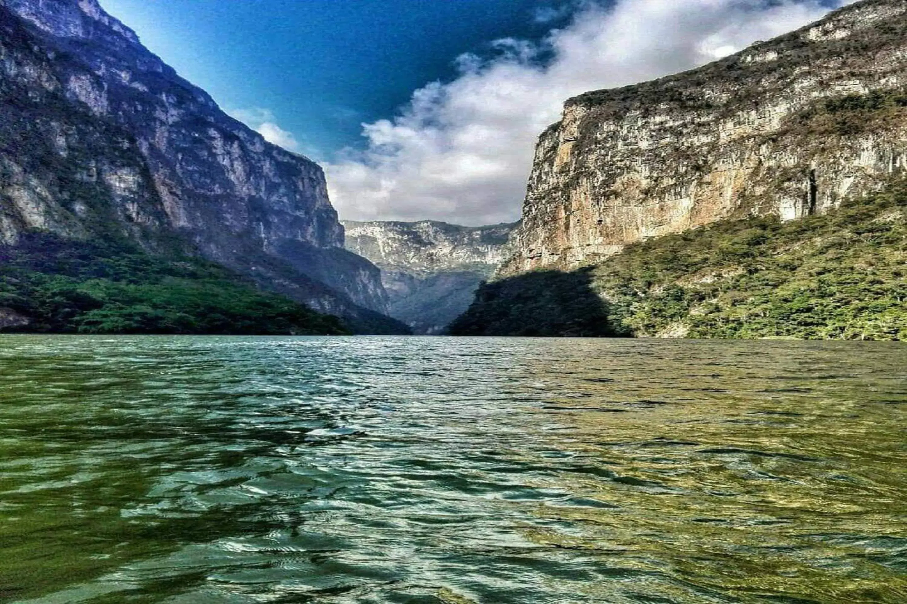 Activities, Natural Landscape in Capital O Los Angeles, Chiapa de Corzo