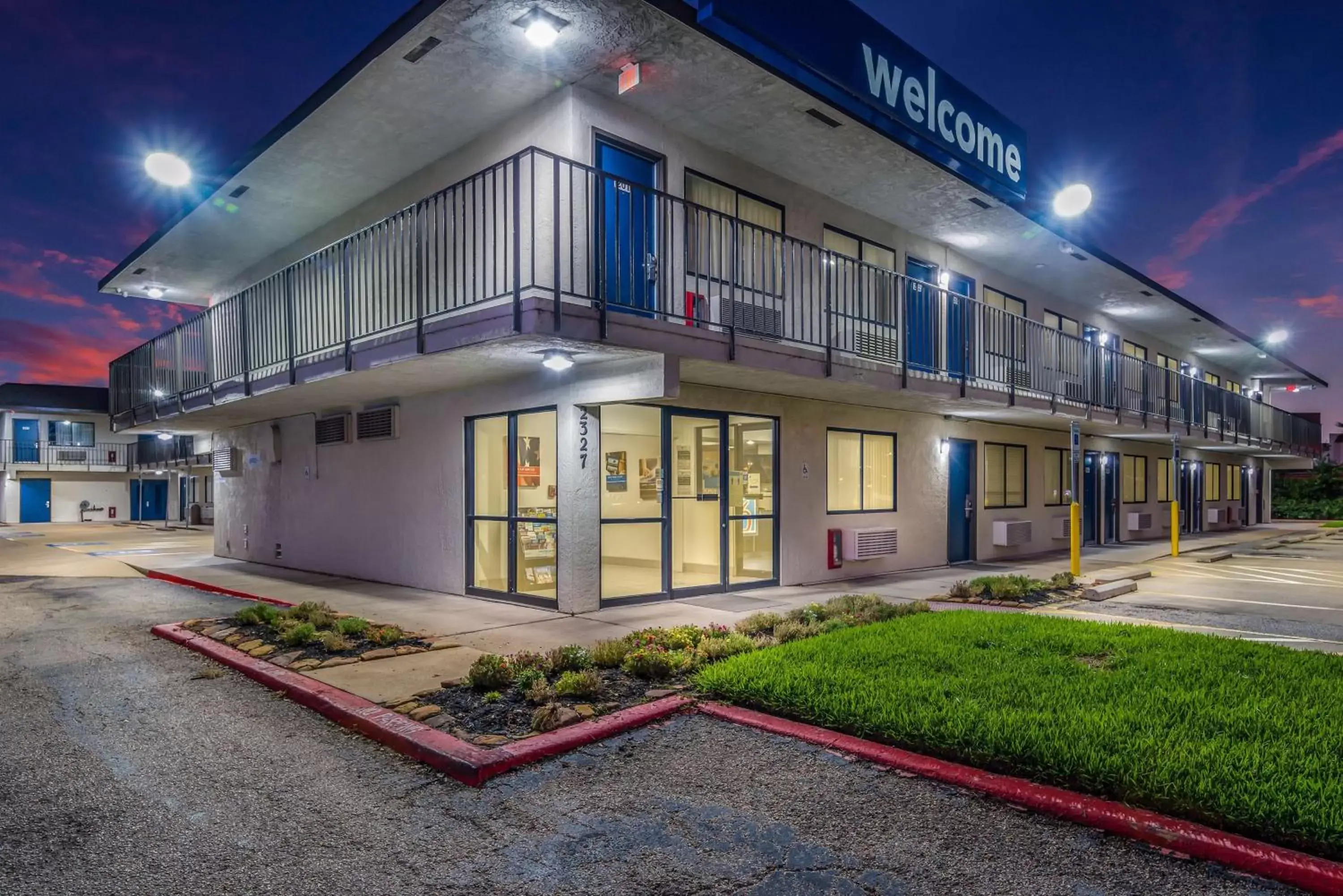 Property Building in Motel 6-College Station, TX - Bryan