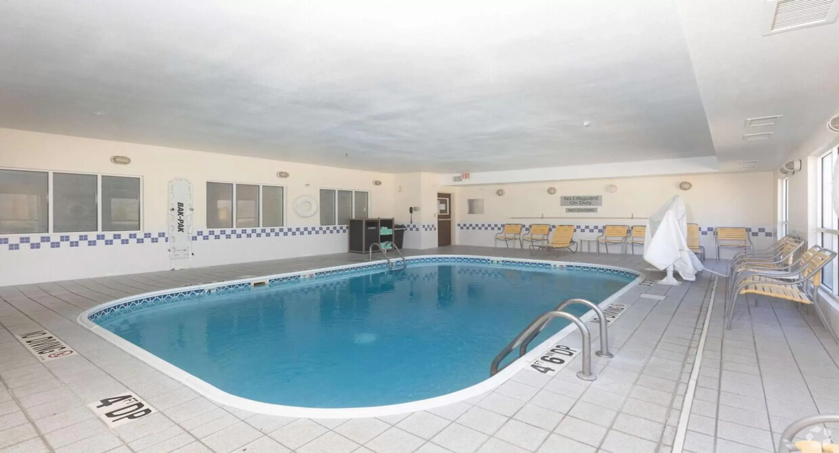 Pool view, Swimming Pool in SureStay by Best Western Bryan College Station