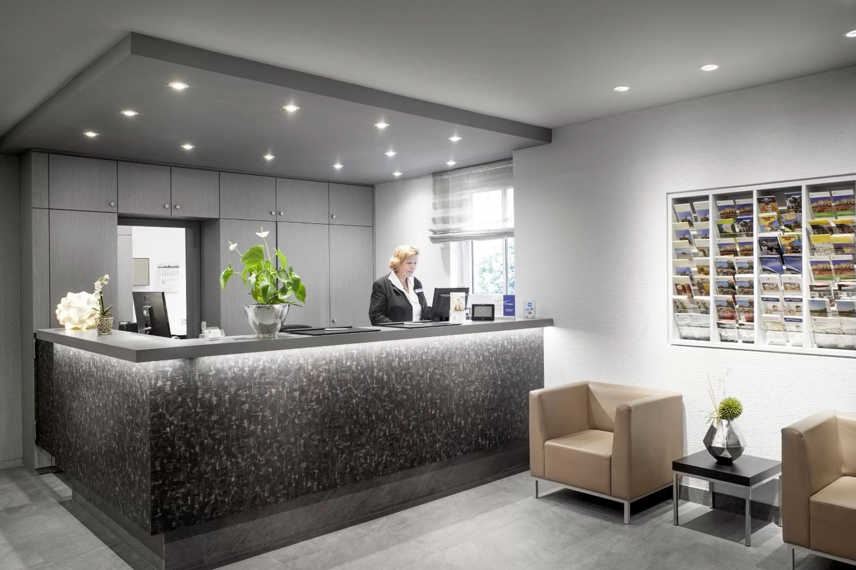 Lobby or reception in Best Western Hotel Favorit