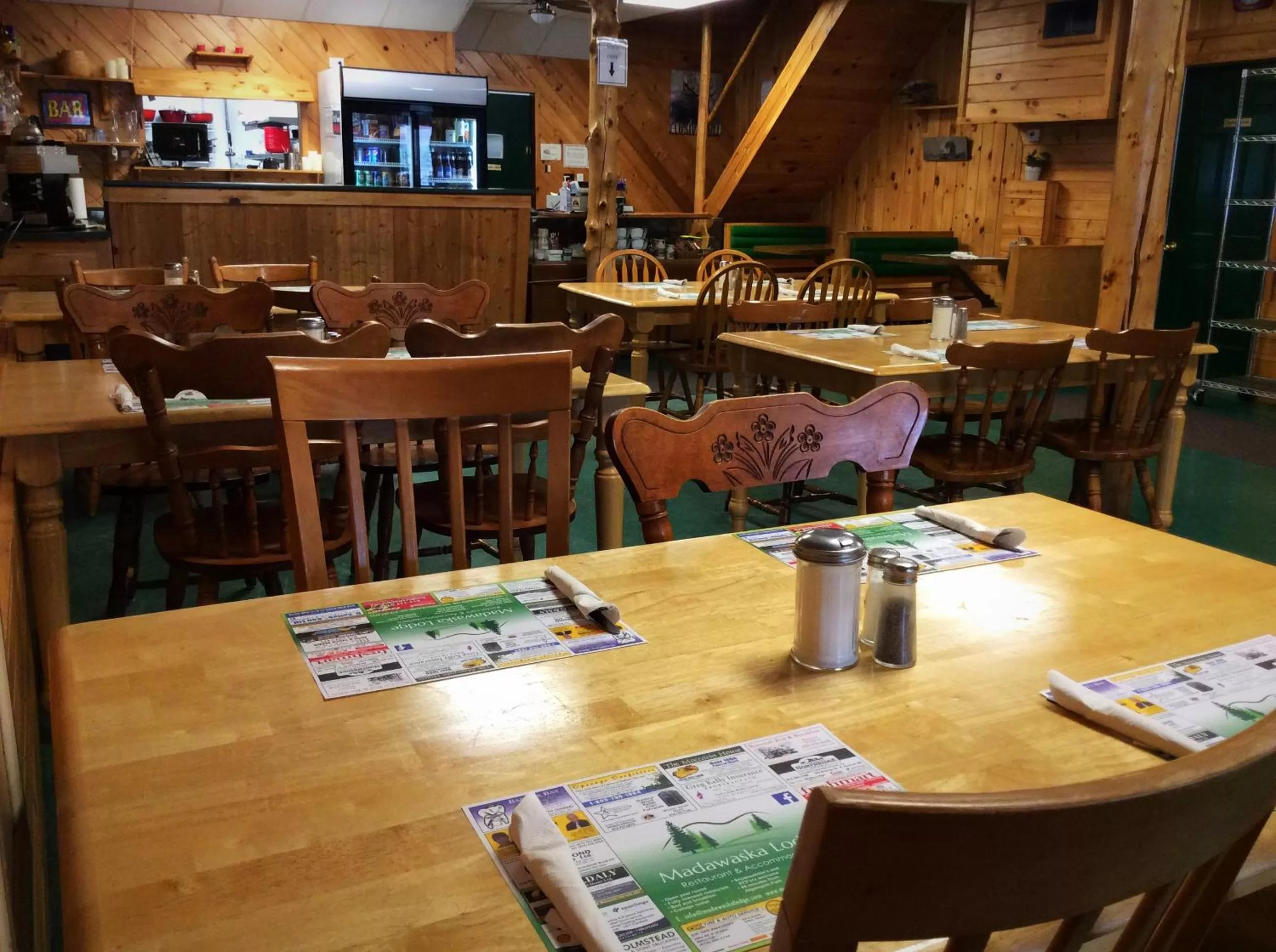 Restaurant/places to eat in Madawaska Lodge