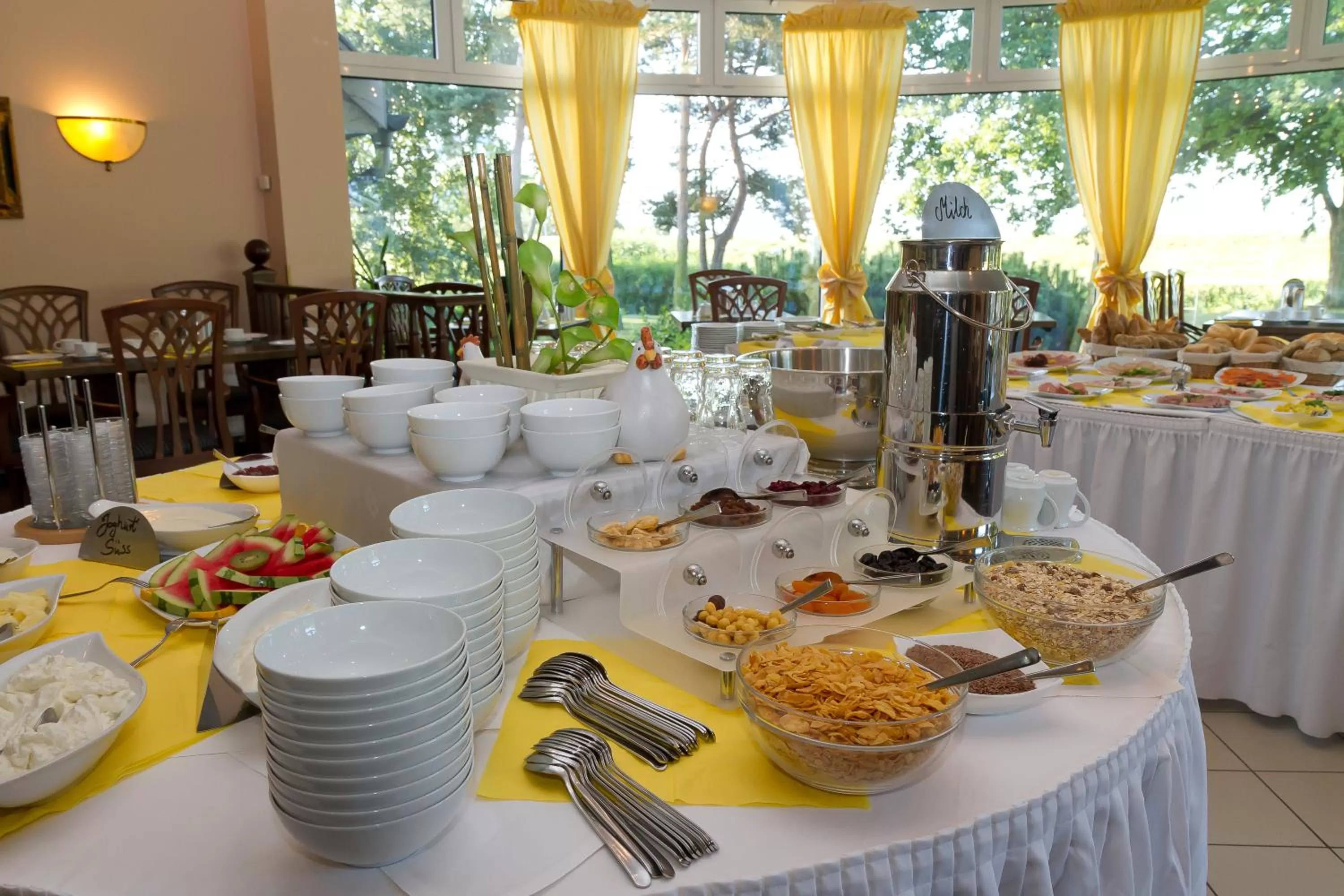 Buffet breakfast in Hotel-Marks-Garni