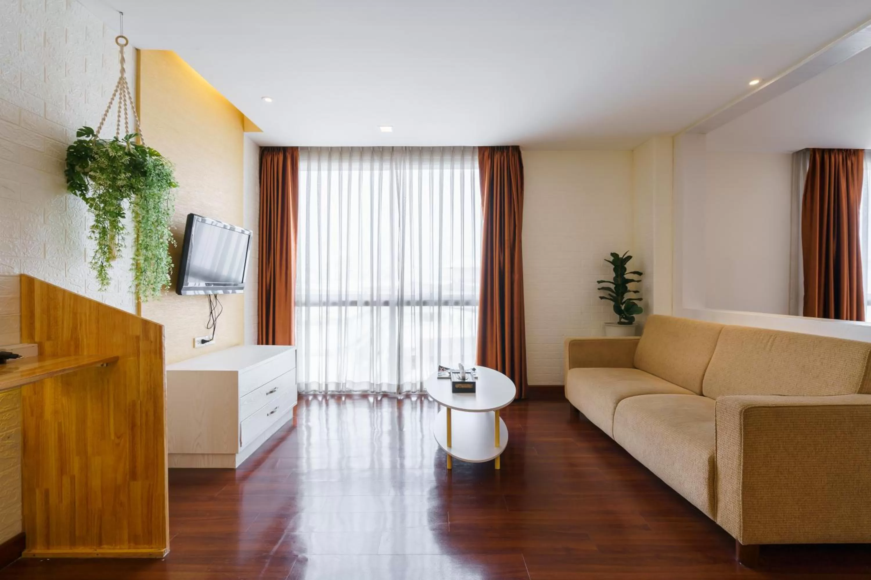 Living room in Lantana Resort Hotel Bangkok