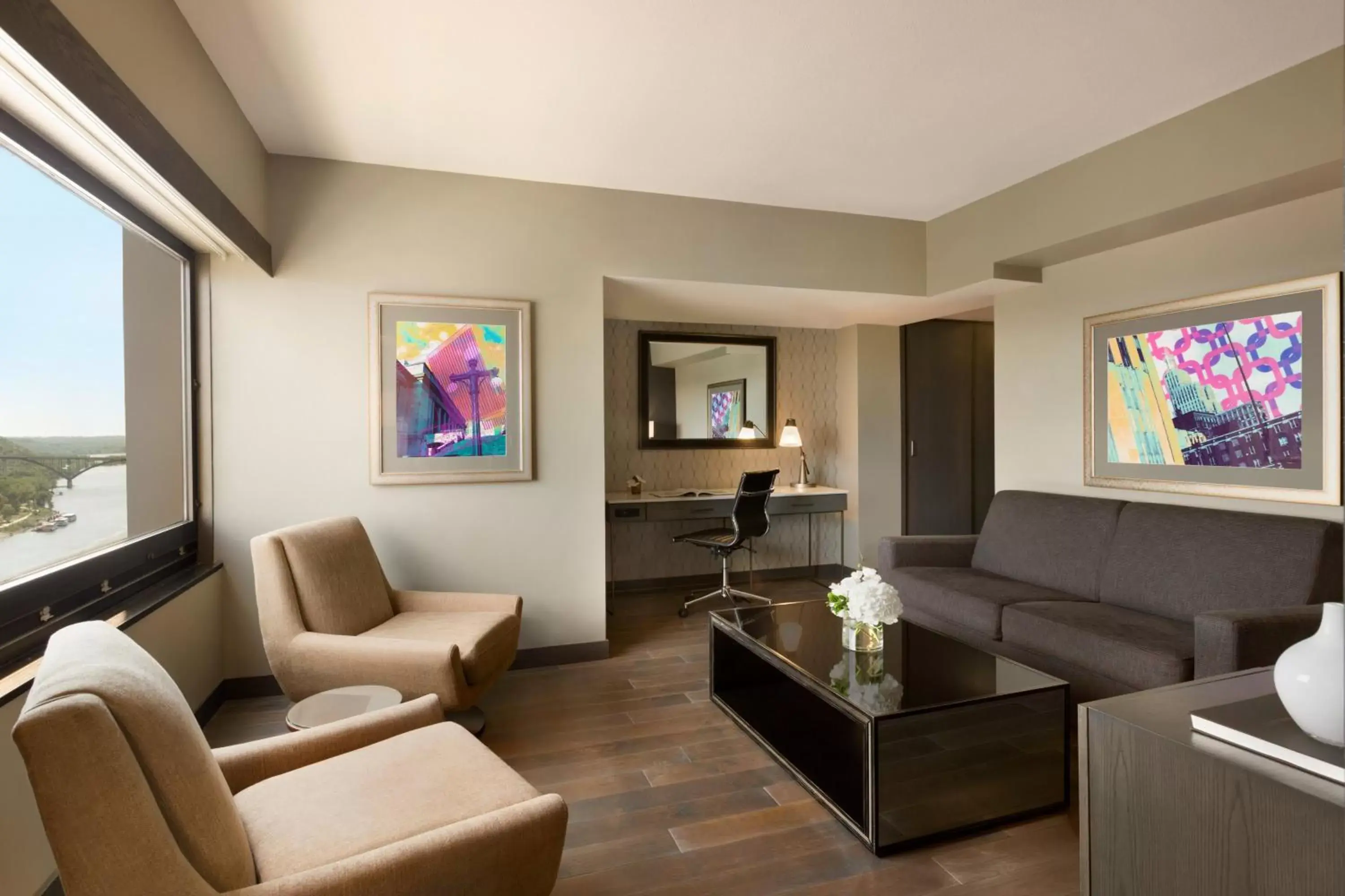 Photo of the whole room in InterContinental St. Paul Riverfront by IHG Photo of the whole room in InterContinental St. Paul Riverfront by IHG