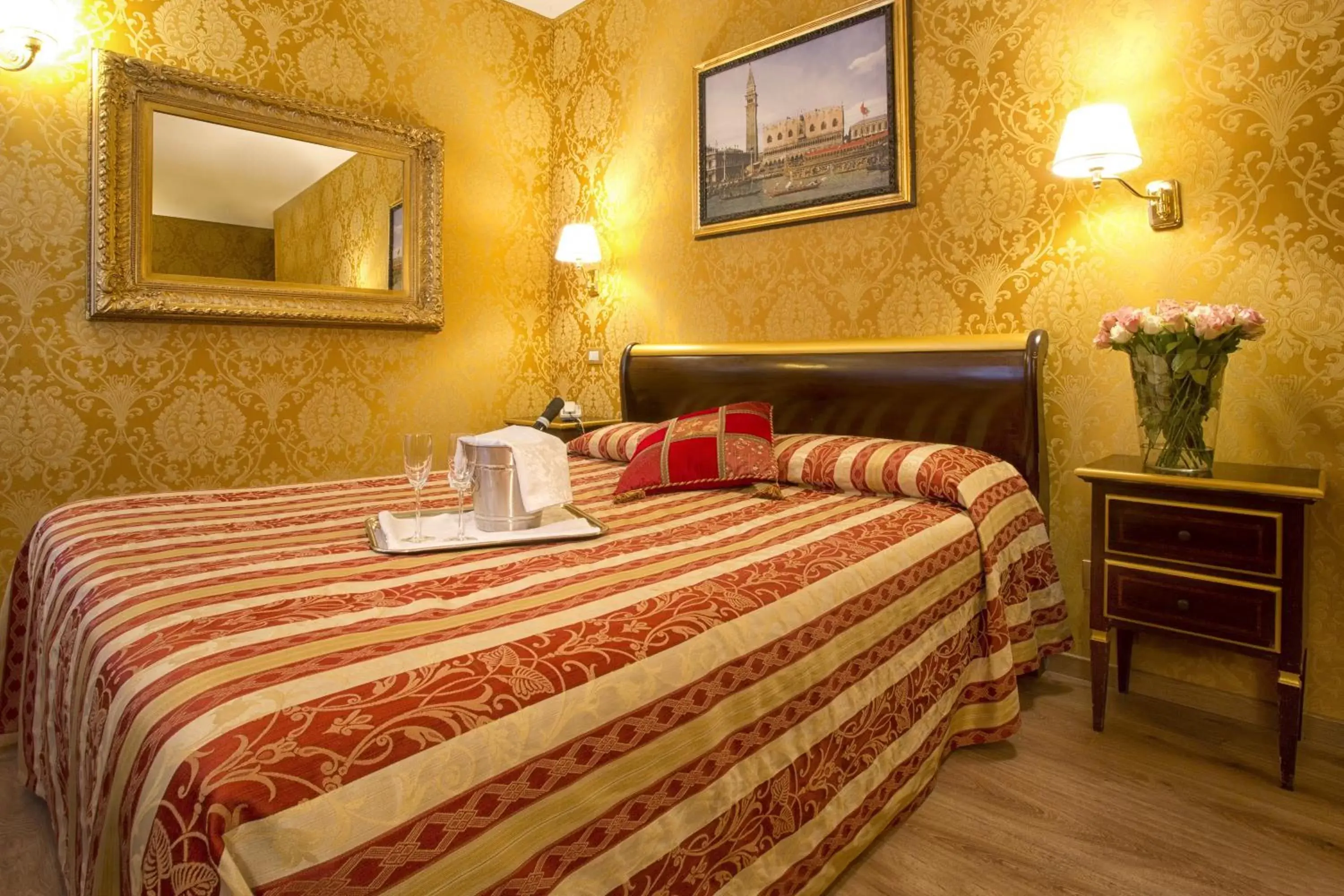Double or Twin Room in Residenza Goldoni Double or Twin Room in Residenza Goldoni