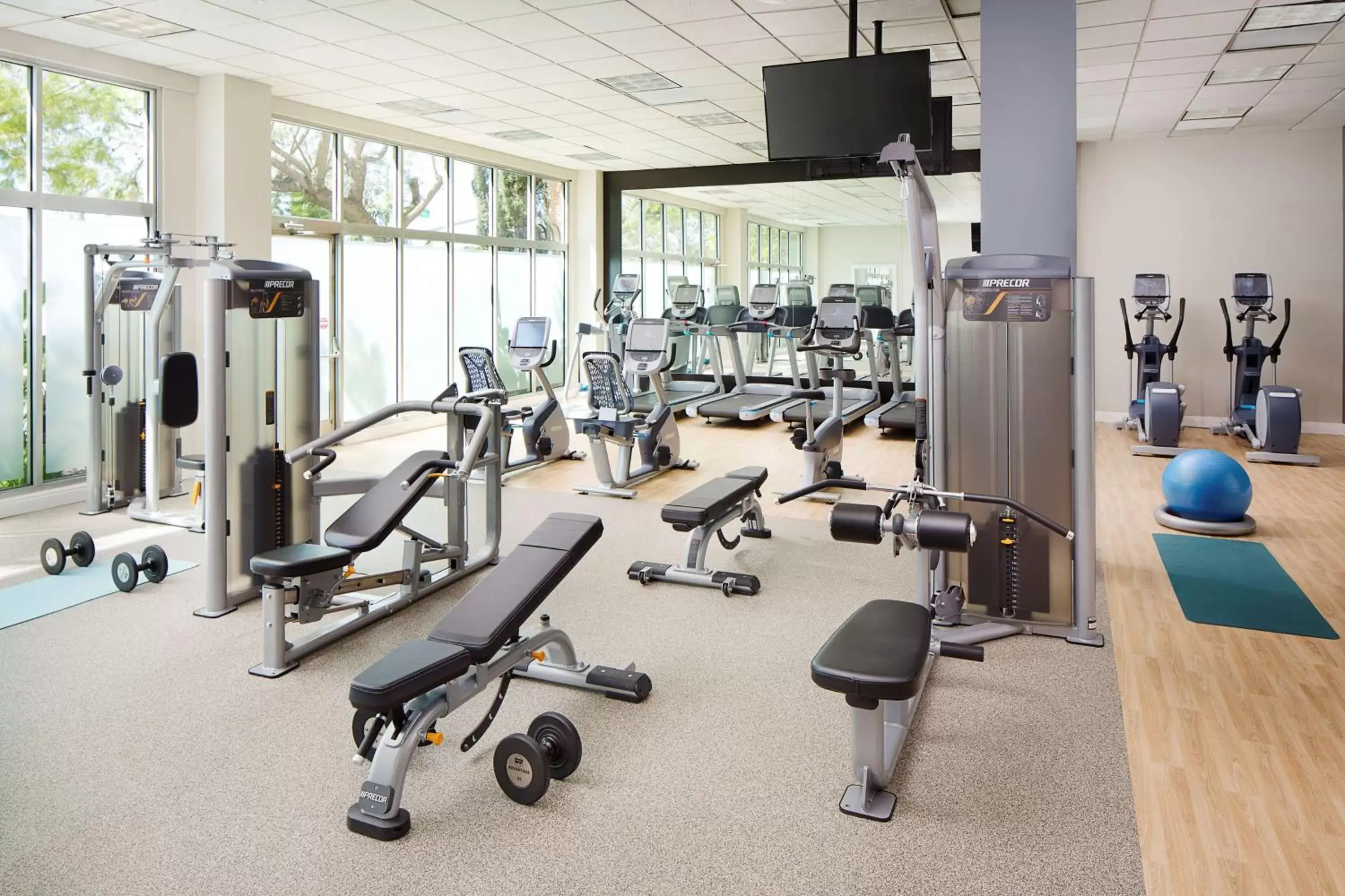 Fitness centre/facilities, Fitness Center/Facilities in DoubleTree by Hilton Los Angeles/Commerce