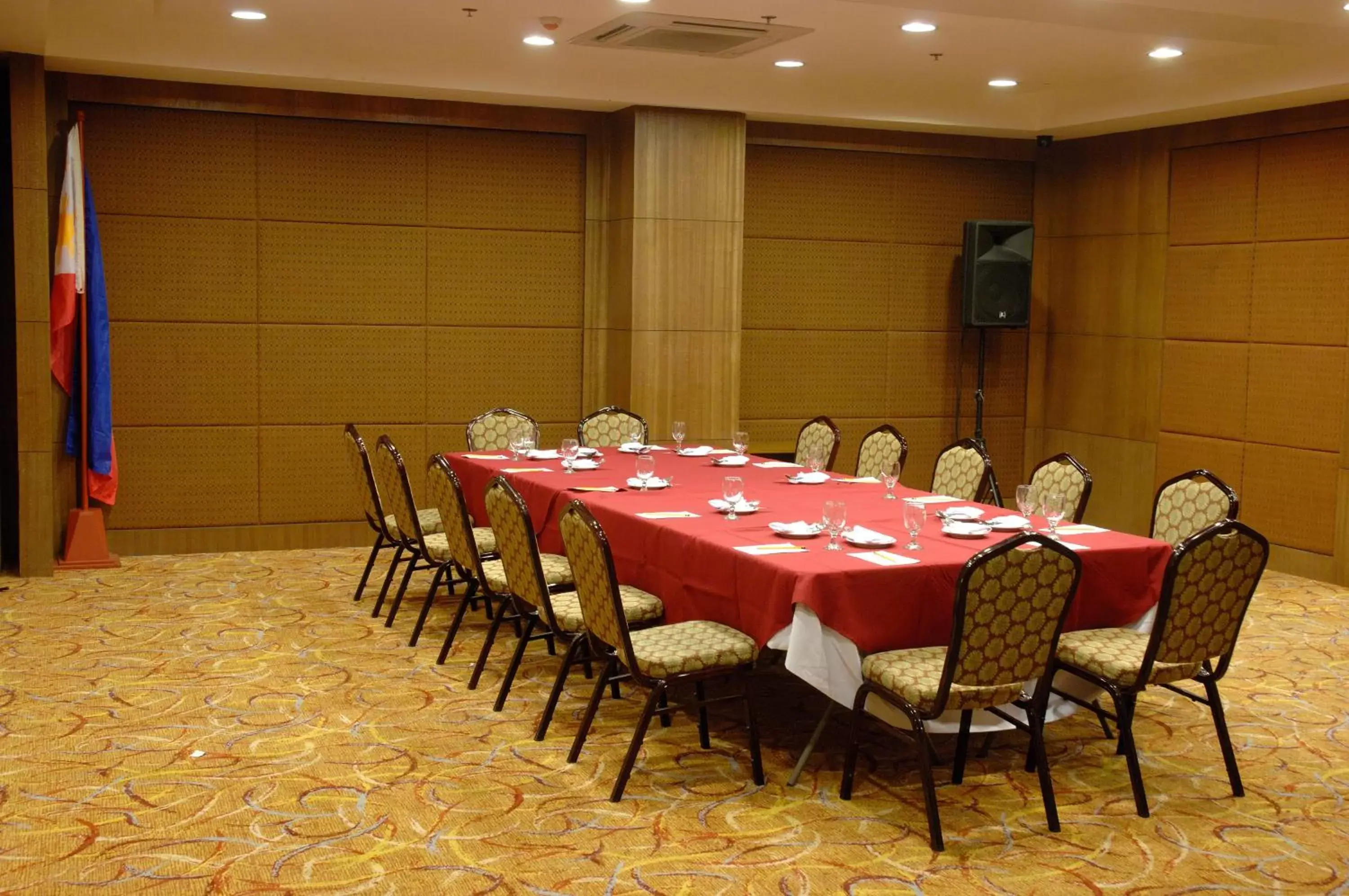 Banquet/Function facilities in Crown Regency Hotel Makati