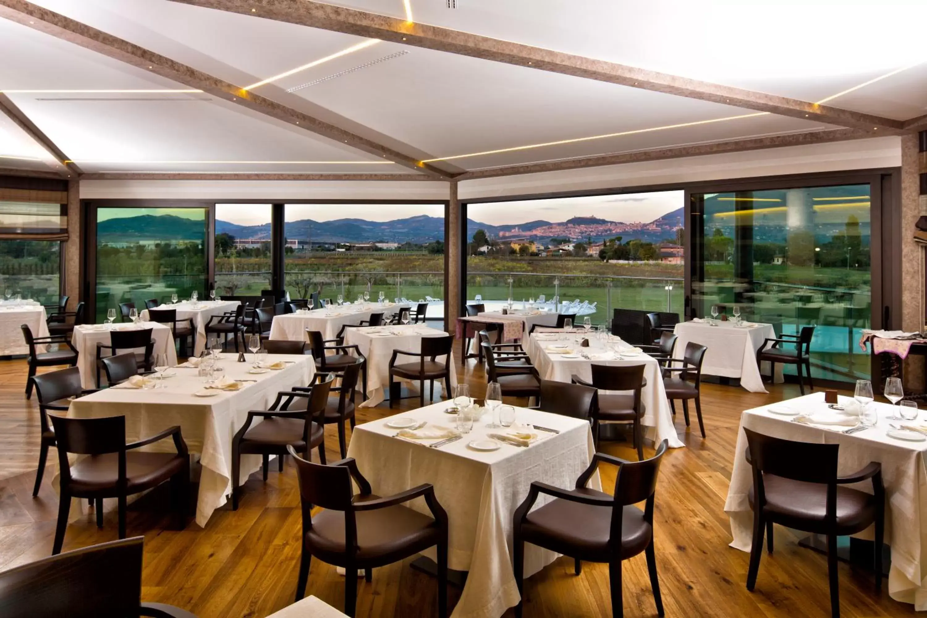 Restaurant/Places to Eat in Valle di Assisi Hotel & Spa