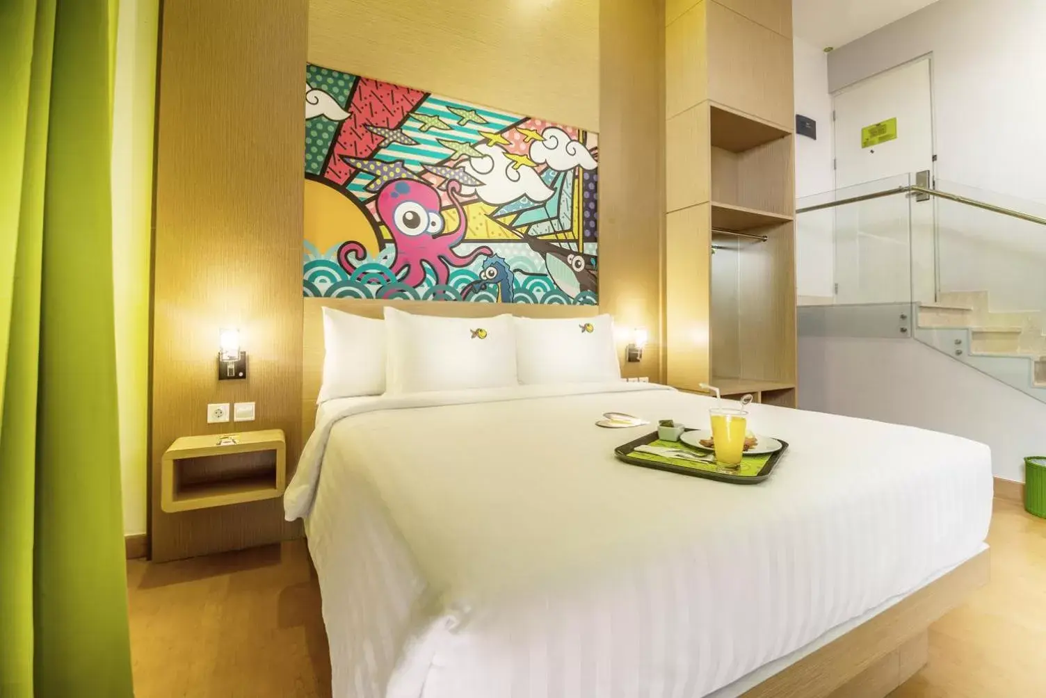 Bed in MaxOneHotels at Resort Makassar