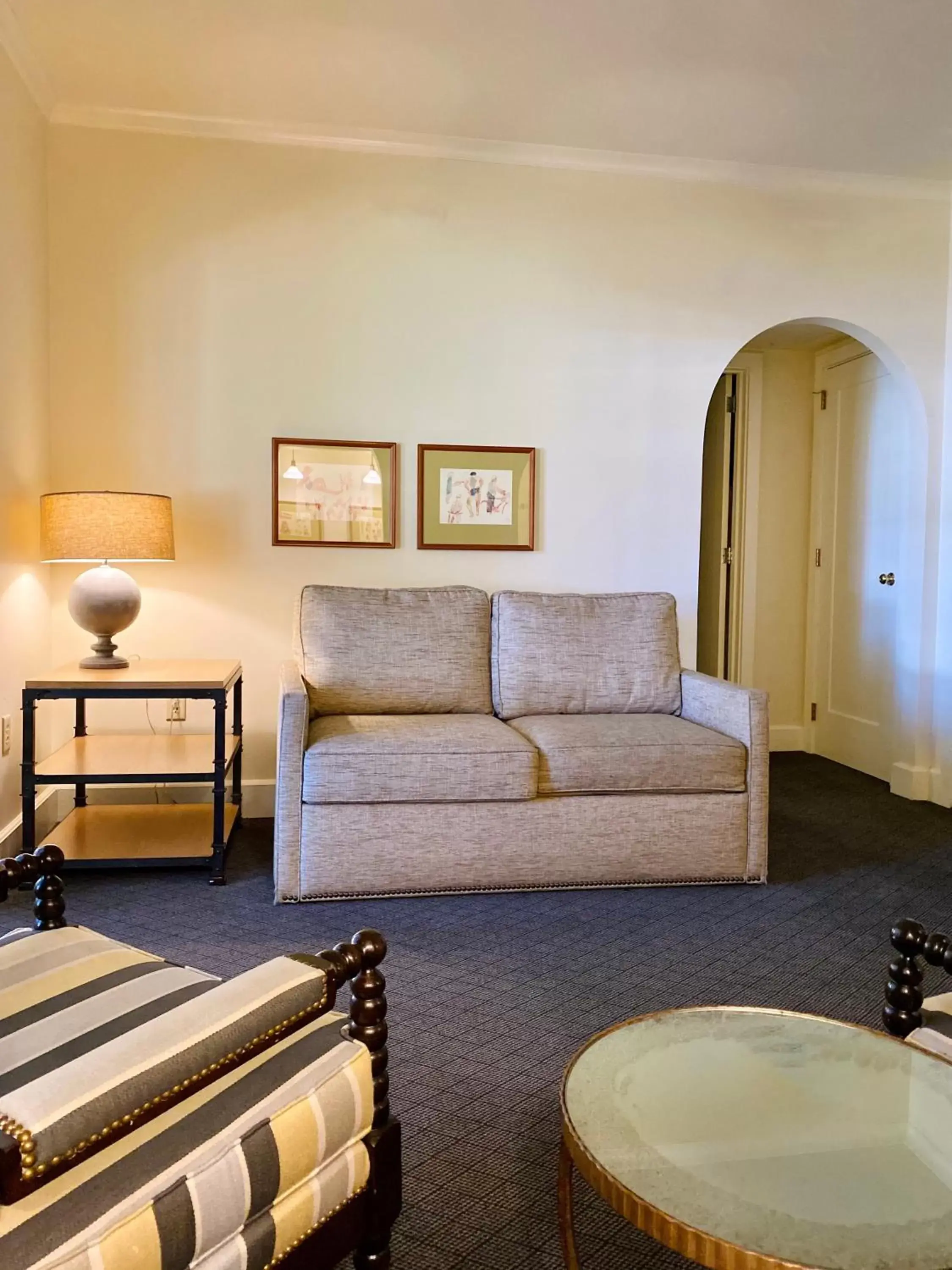 Living room, Seating Area in Fairmont Sonoma Mission Inn & Spa