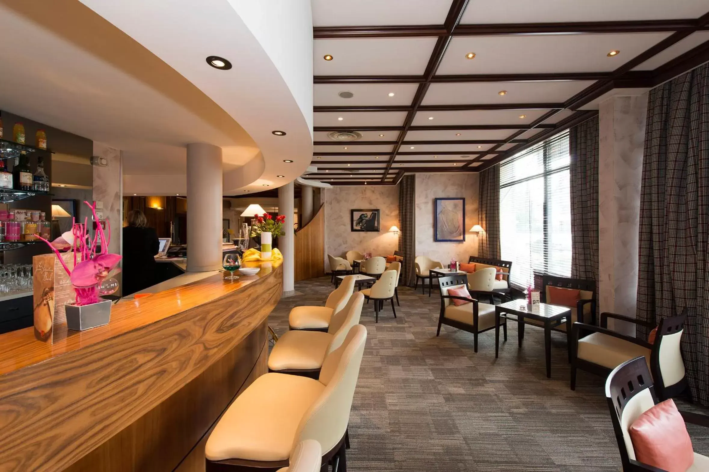 Lounge or bar in Le Jean-Sébastien Bach Lounge or bar in Le Jean-Sébastien Bach