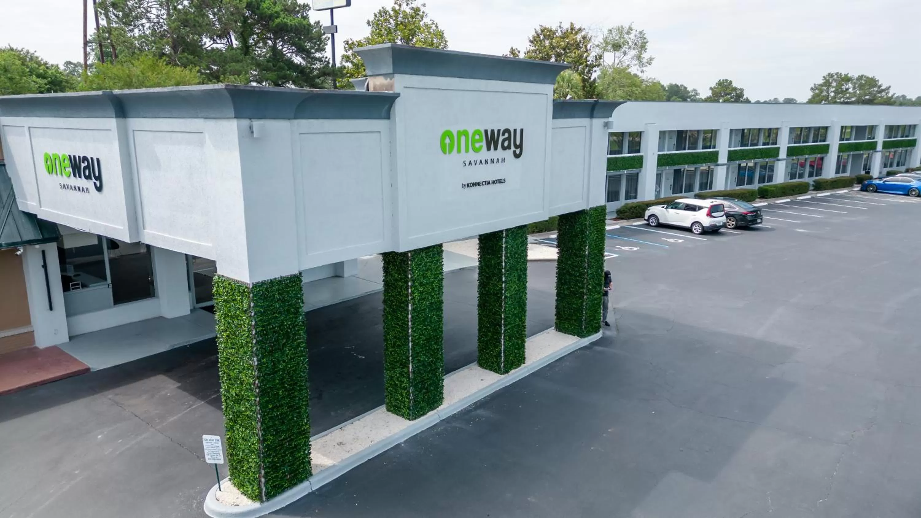 Property building in Oneway Savannah