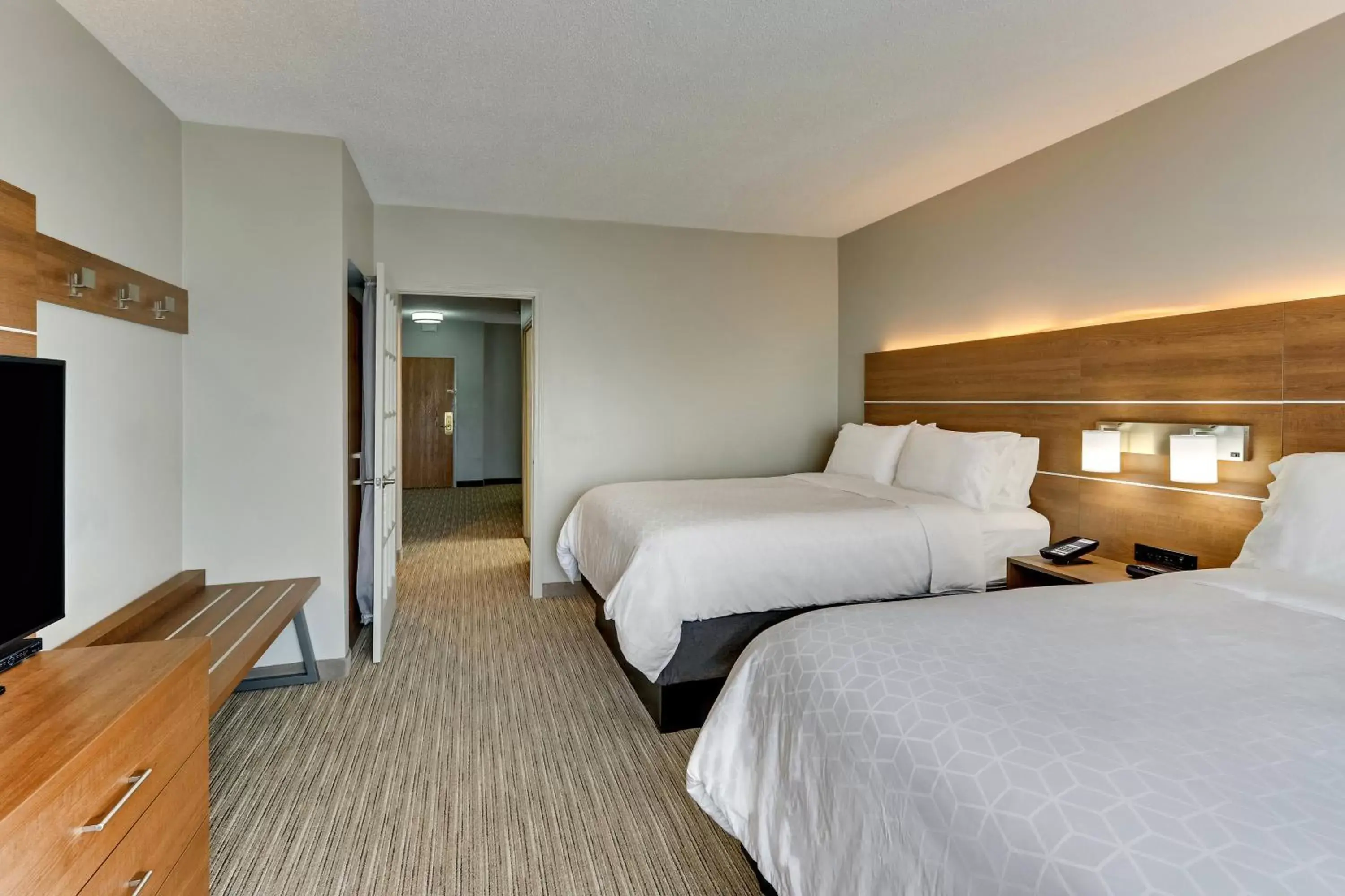 Photo of the whole room, Bed in Holiday Inn Express & Suites Bad Axe, an IHG Hotel