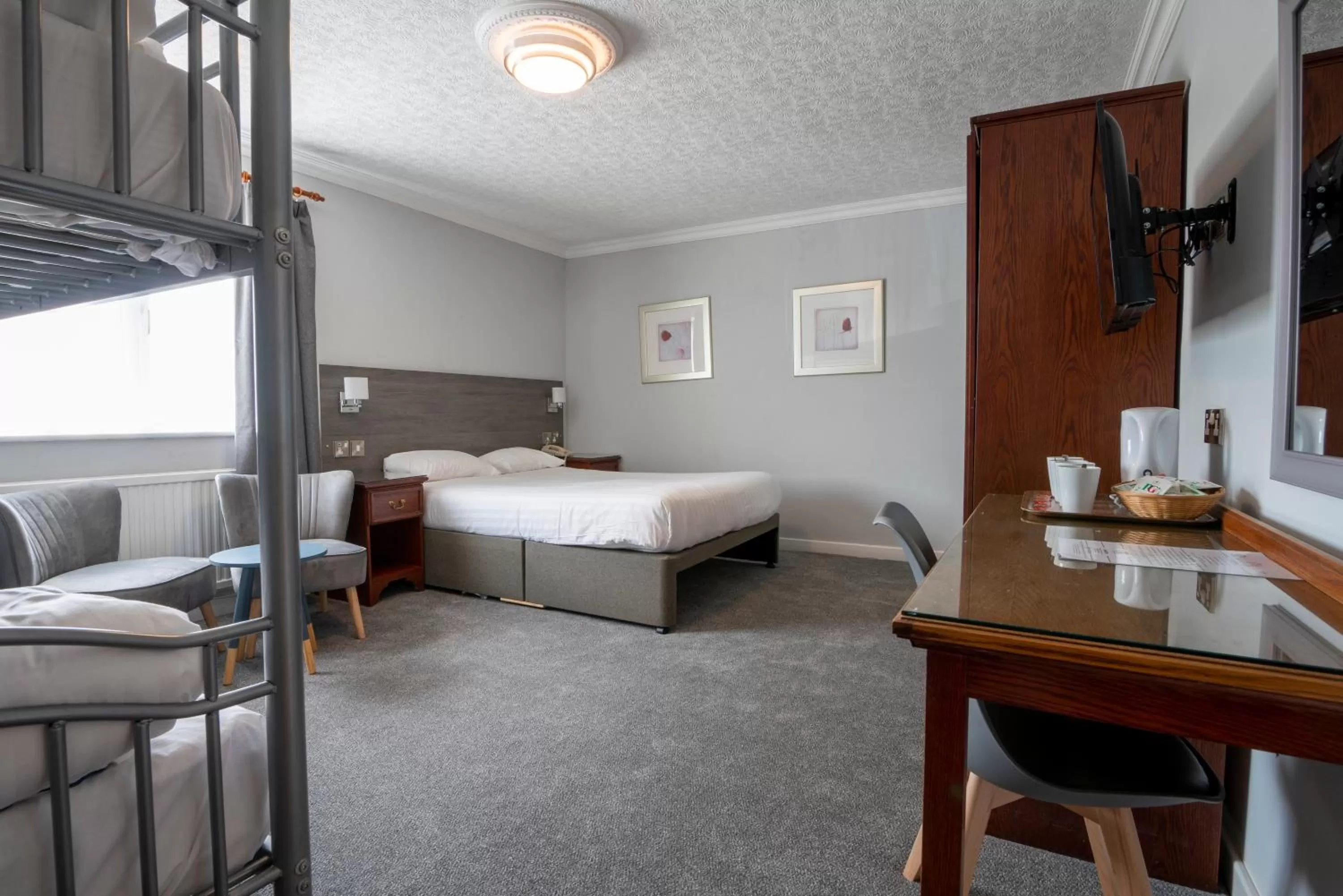 Bedroom, Bed in Beaufort Park Hotel