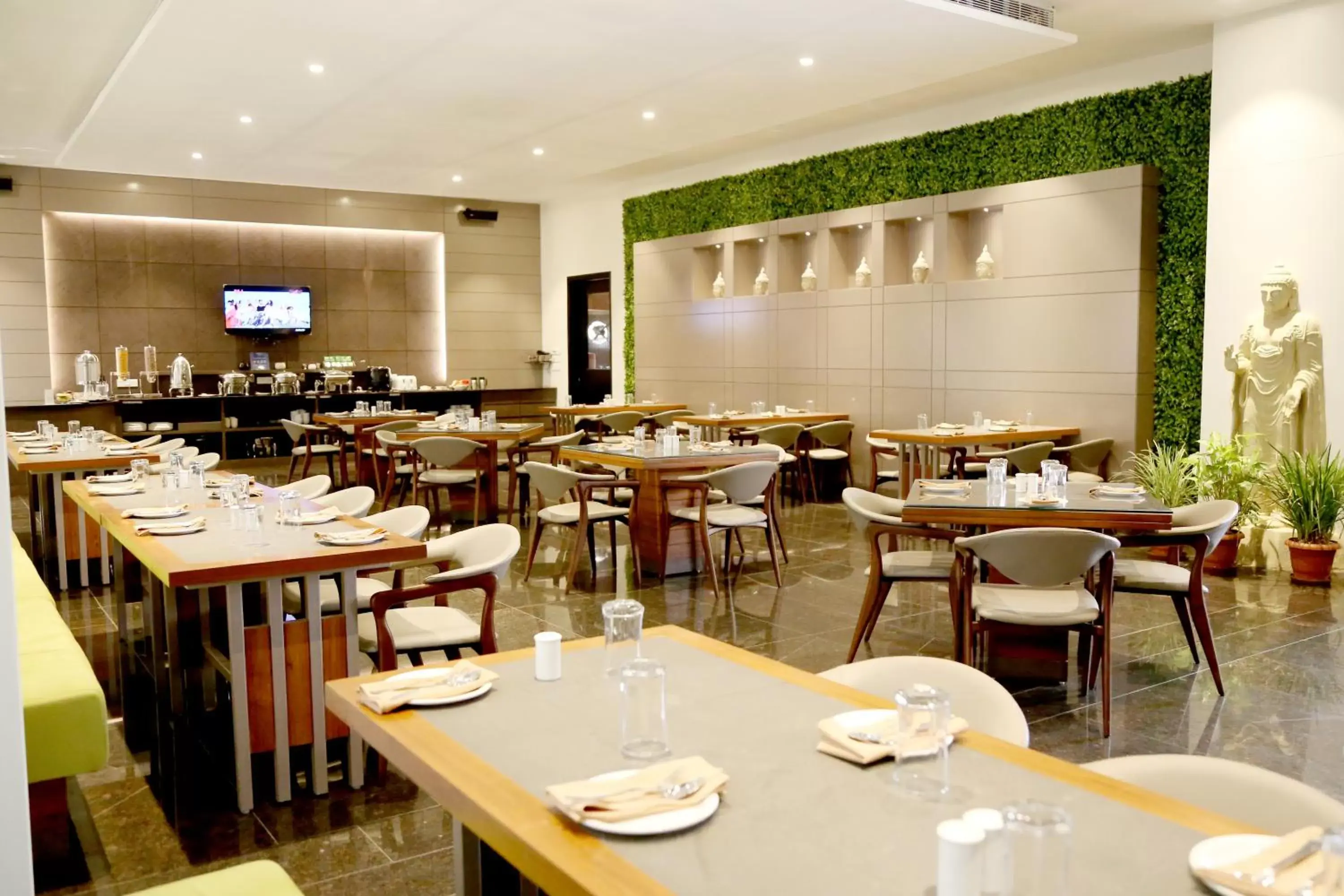 Breakfast in Hotel AGC Breakfast in Hotel AGC