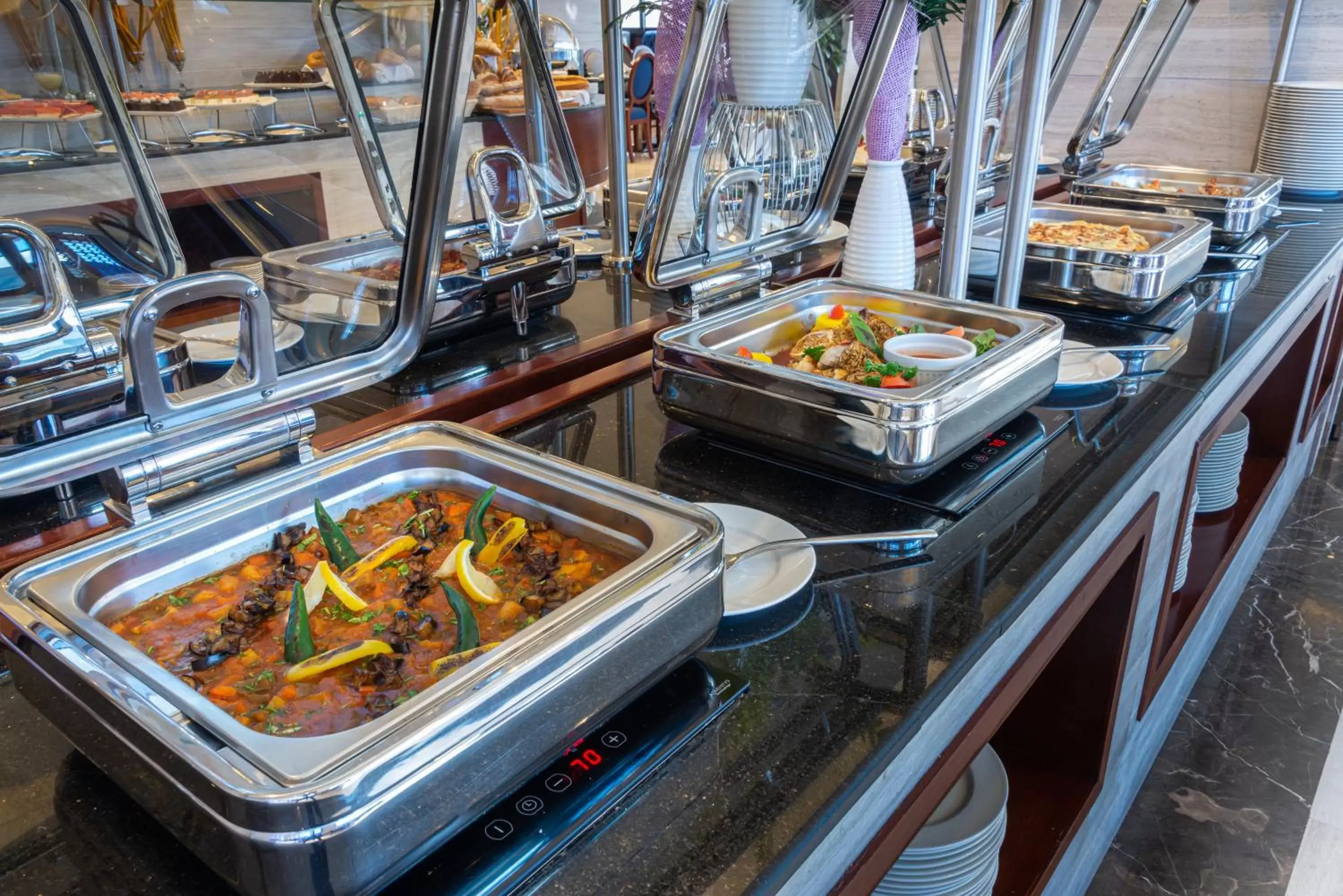 Restaurant/places to eat in Blue Diamond Hotel Jeddah Restaurant/places to eat in Blue Diamond Hotel Jeddah