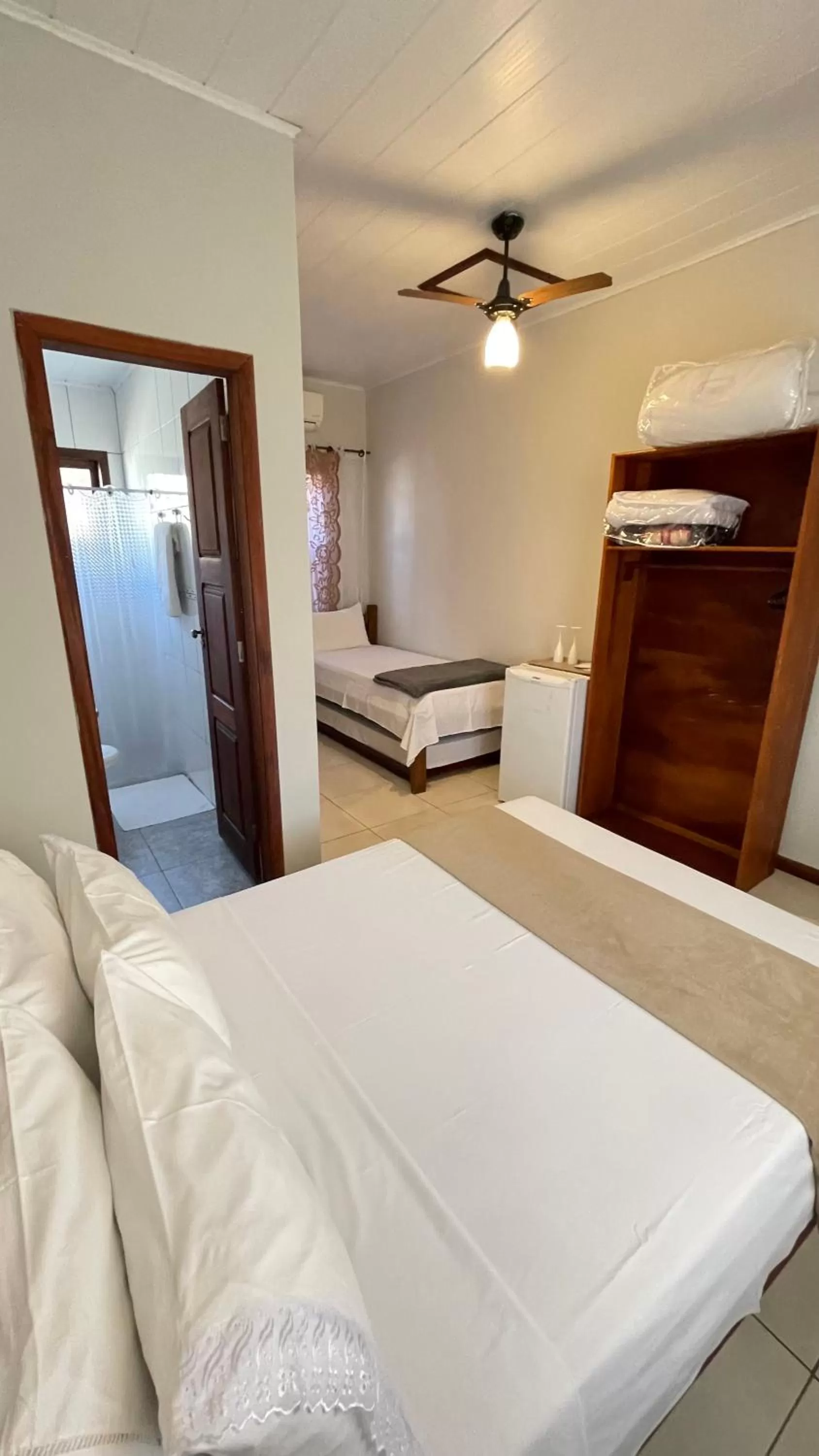 Photo of the whole room, Bed in Pousada Brisa do Leste