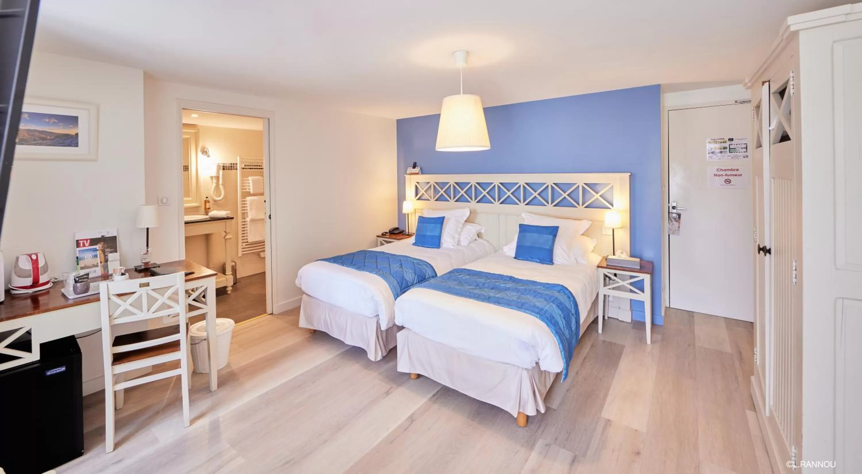 Bedroom, Bed in Logis Hotel, restaurant et spa Le Relais De Broceliande