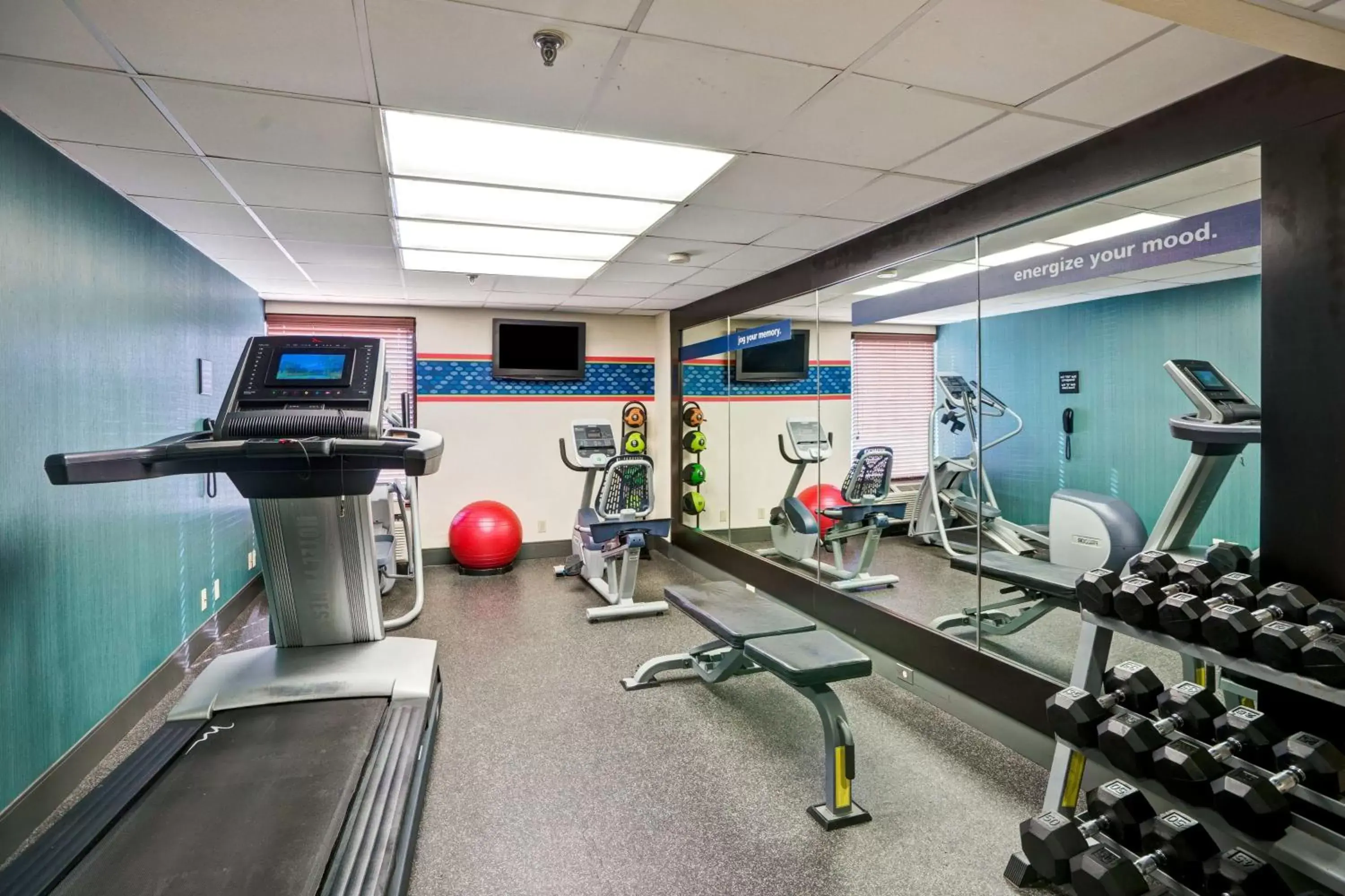 Fitness centre/facilities, Fitness Center/Facilities in Hampton Inn by Hilton Milford