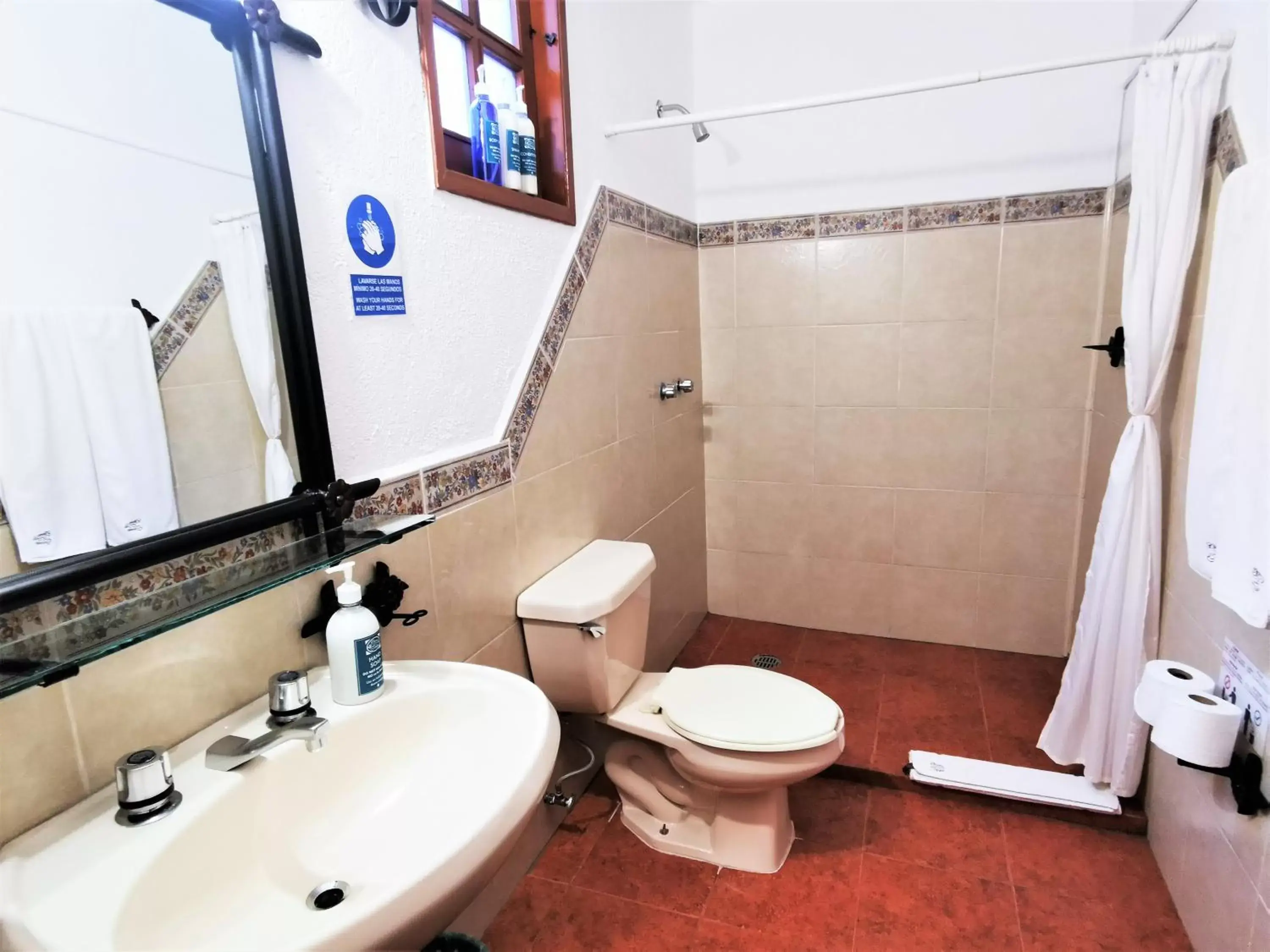 Bathroom in Hotel Casa de la Tía Tere