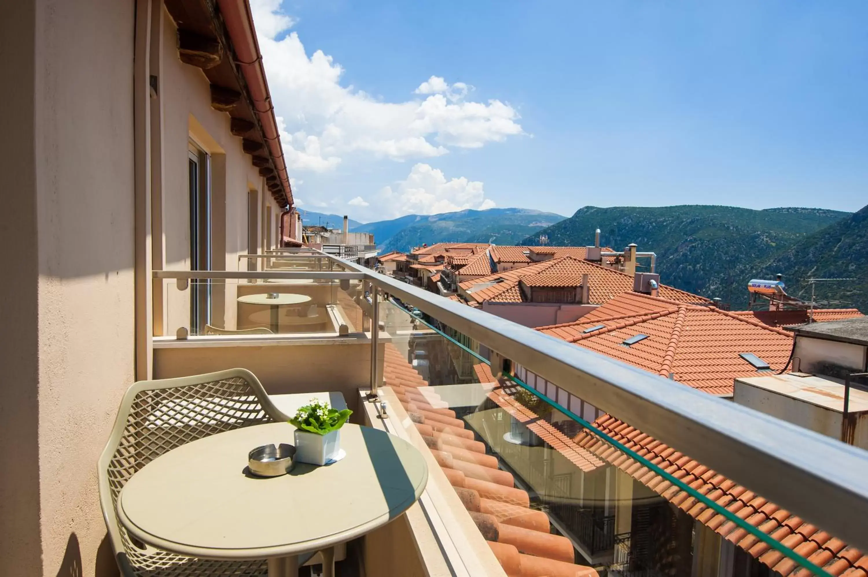 Property building, Balcony/Terrace in Parnassos Delphi Hotel