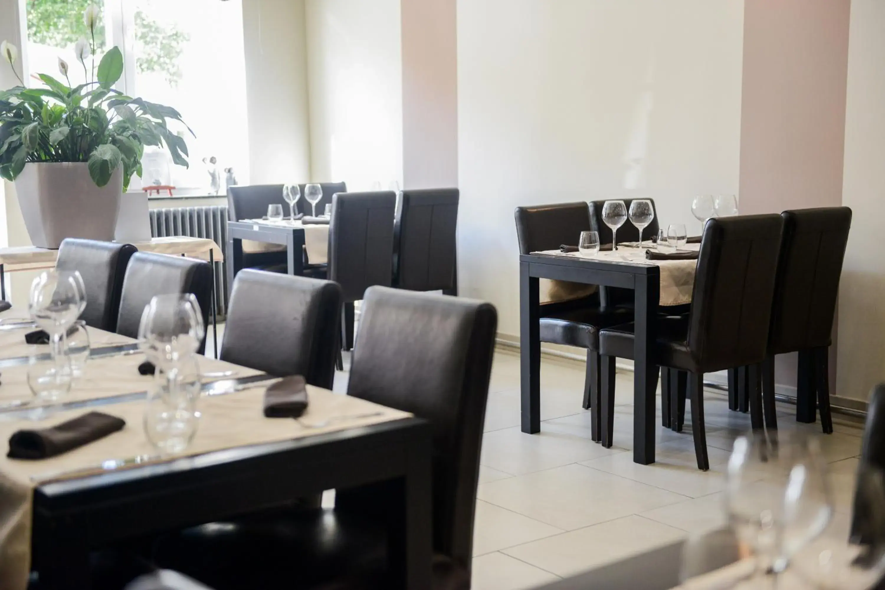 Restaurant/Places to Eat in Hotel Saint Hubert