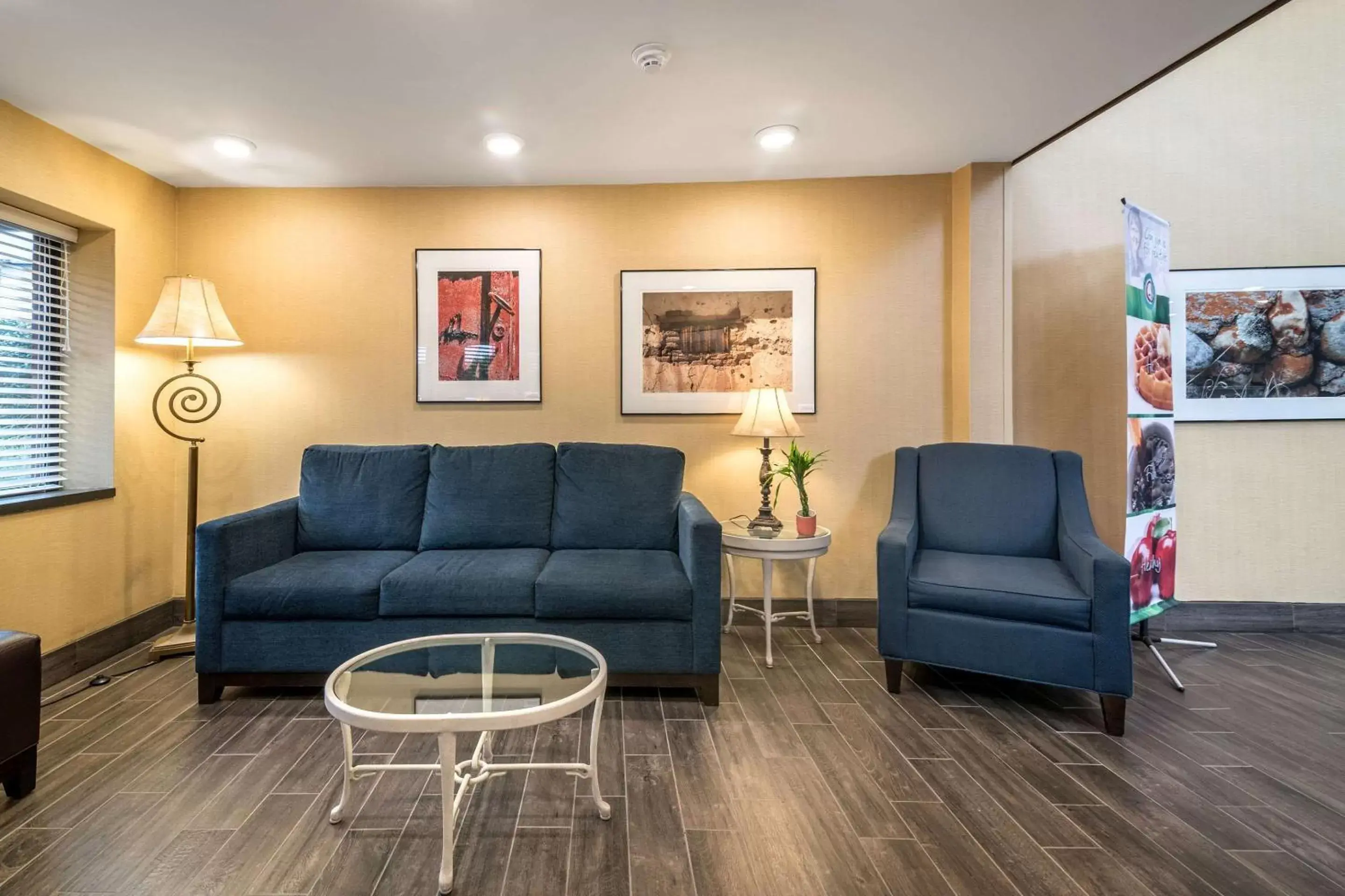 Lobby or reception, Seating Area in Quality Inn Ithaca - University Area