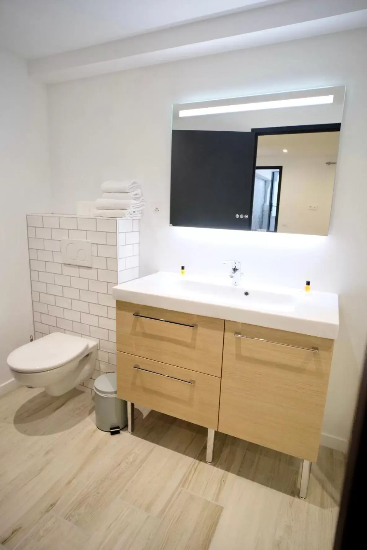 Bathroom in City Affaire : Hotel de Ville