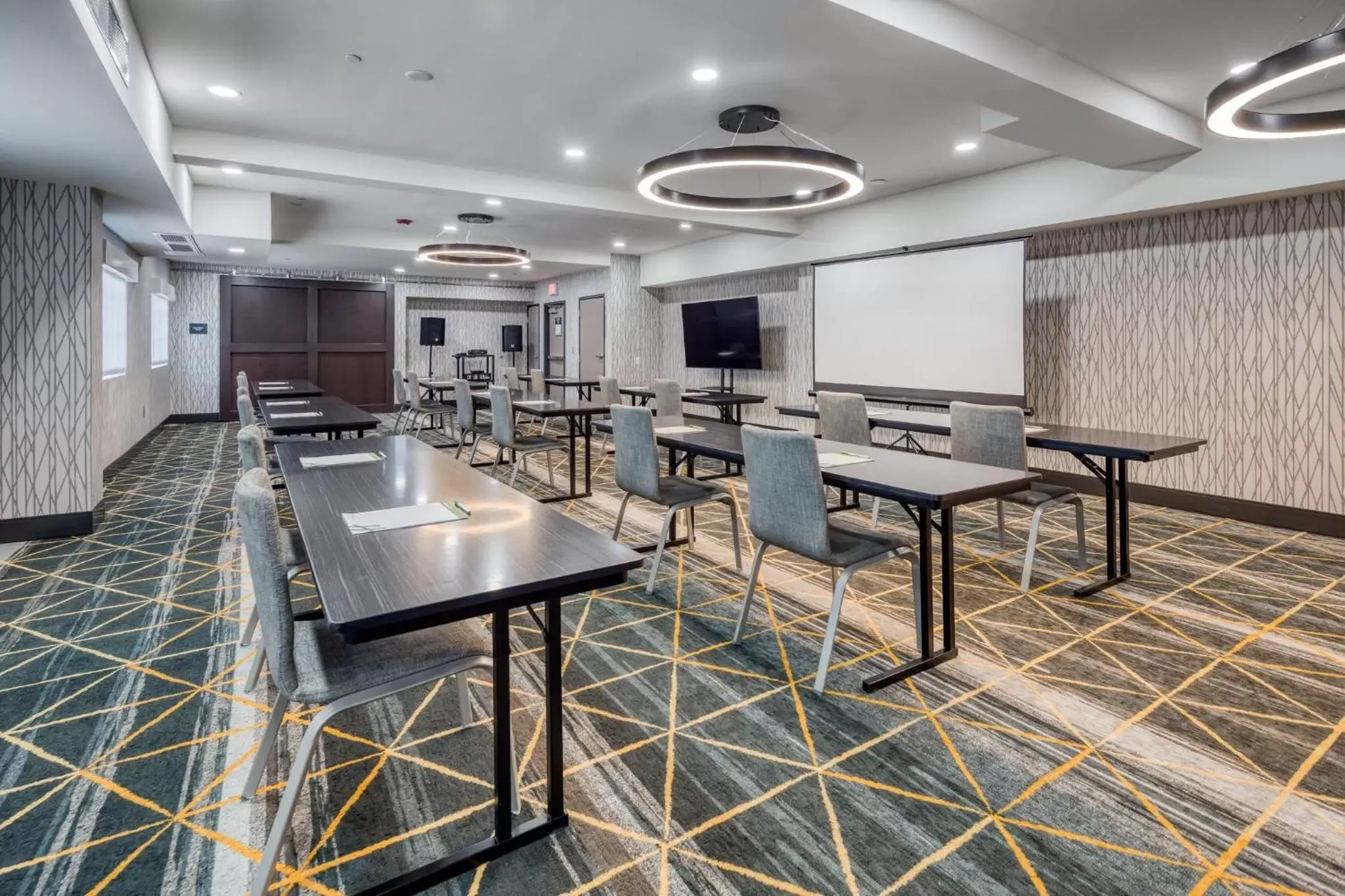 Meeting/conference room in Holiday Inn - Kansas City - Downtown, an IHG Hotel