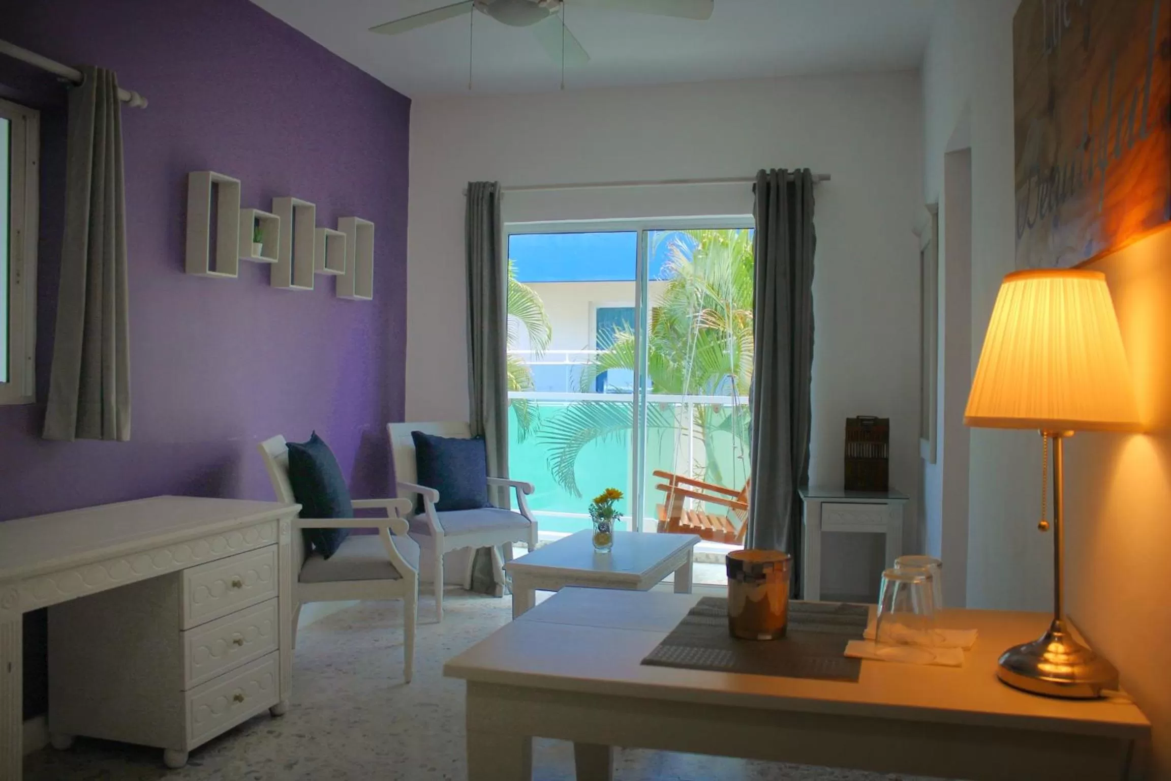 Living room in Green Coast Beach Hotel