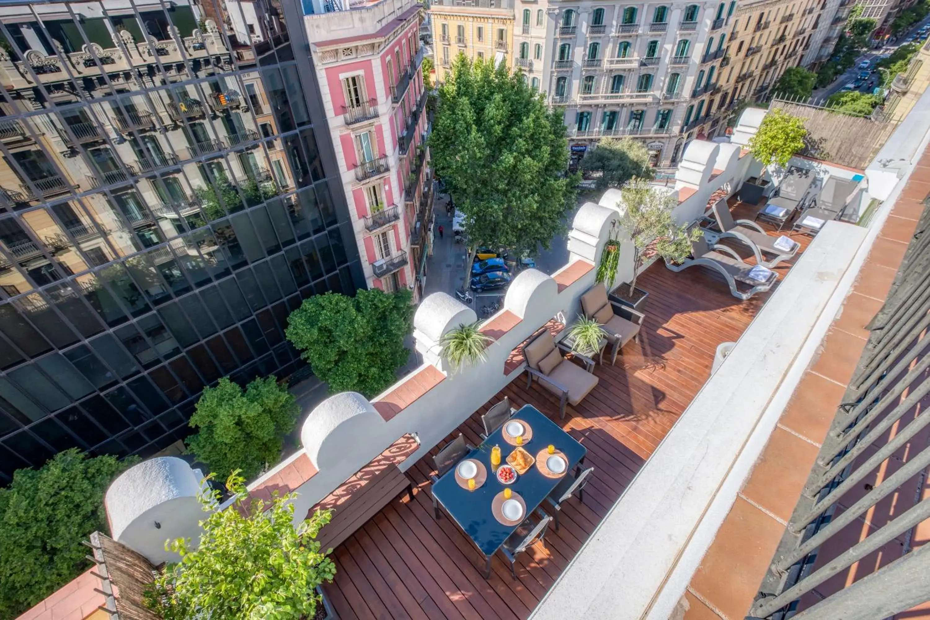 Balcony/Terrace, Bird's-eye View in Paseo de Gracia Bas Apartments by Aspasios