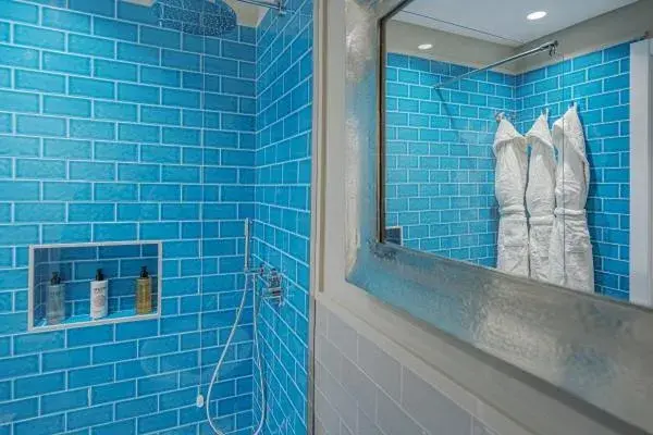 Bathroom in Hotel Capri