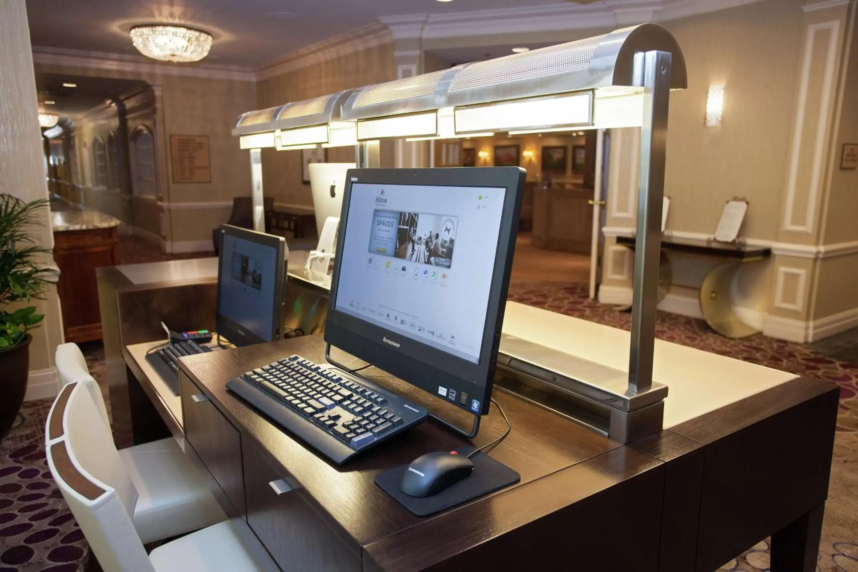 Business facilities in Hilton St. Louis Frontenac