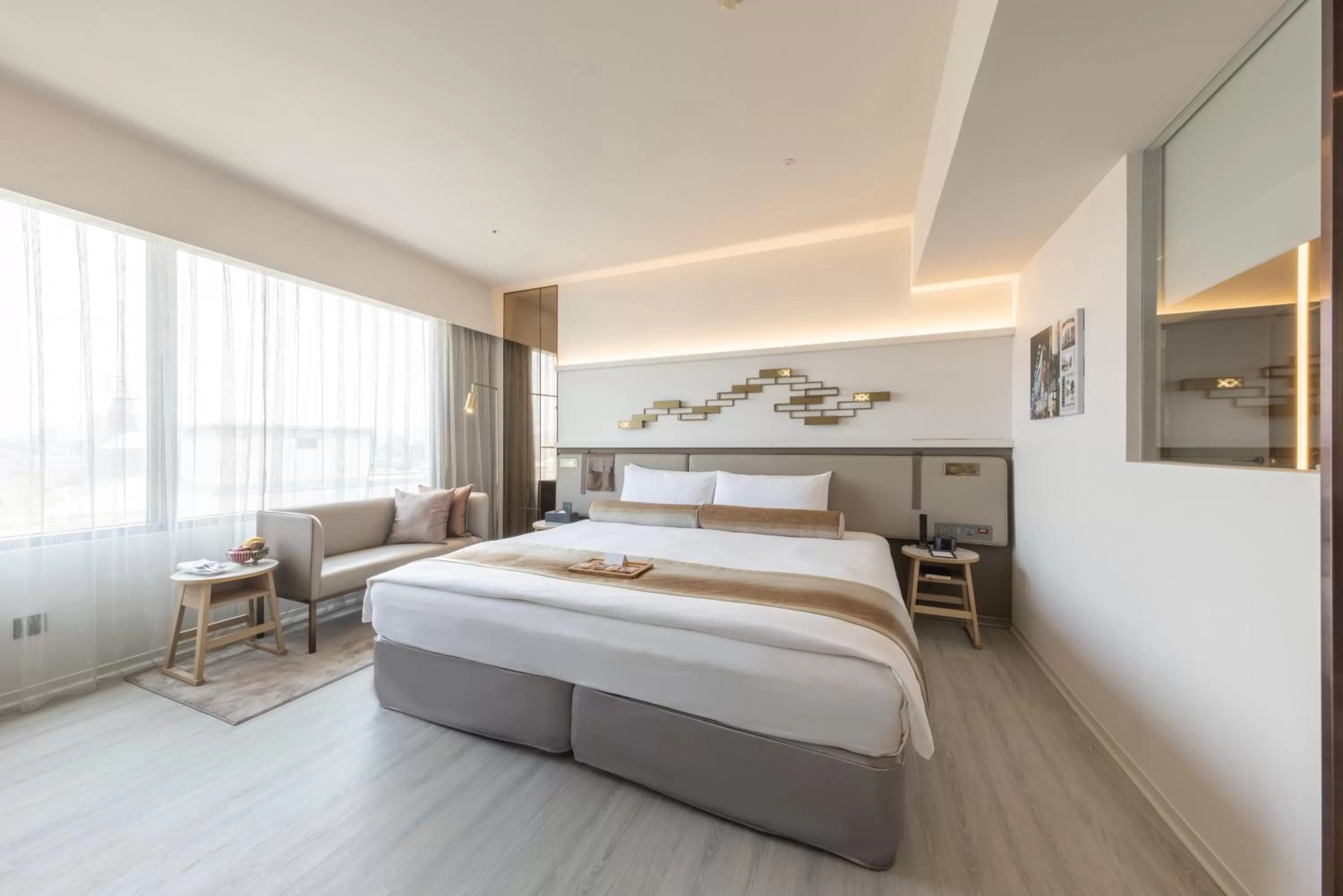 Photo of the whole room, Bed in Taipei Garden Hotel - Ximending