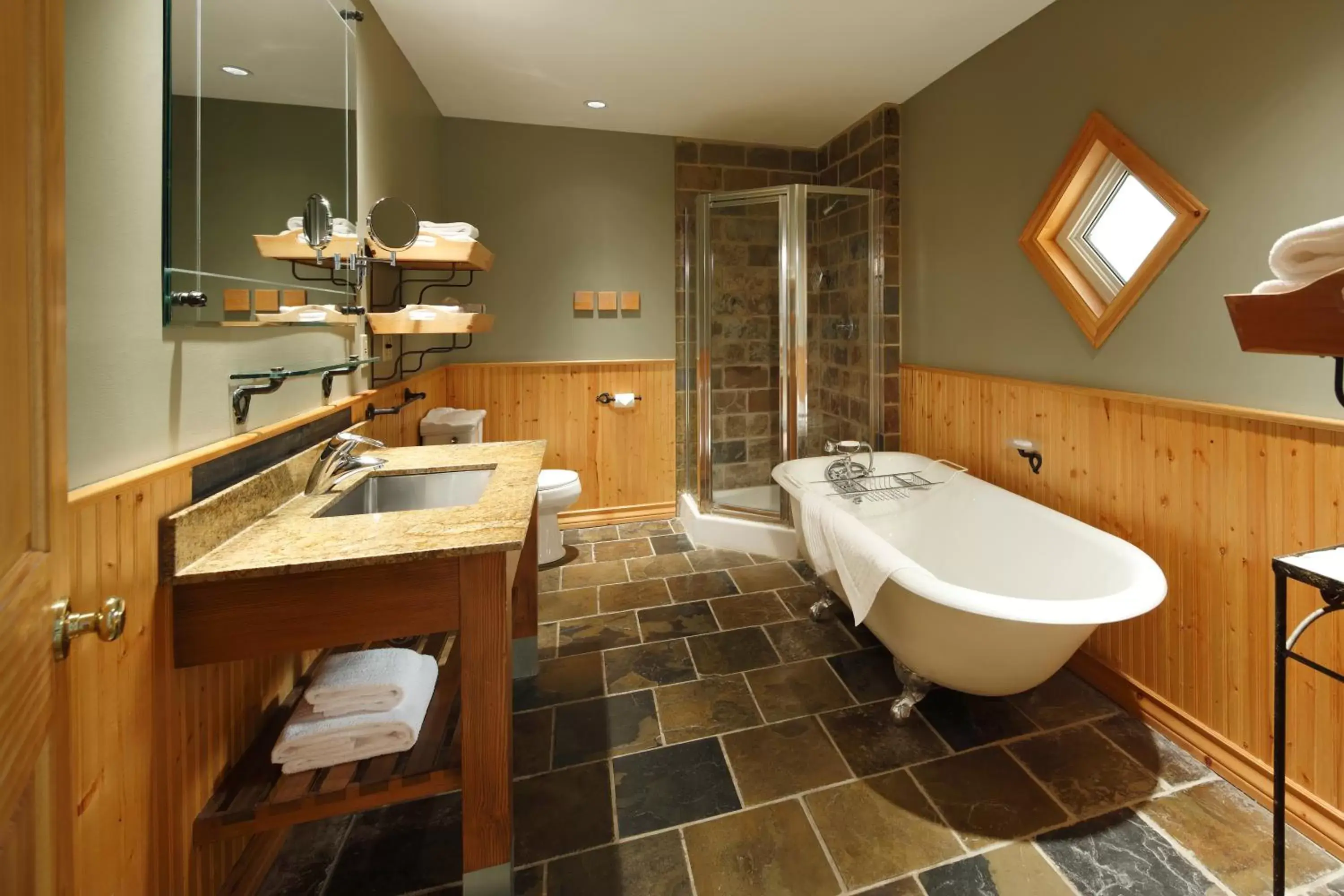 Bathroom in Buffalo Mountain Lodge