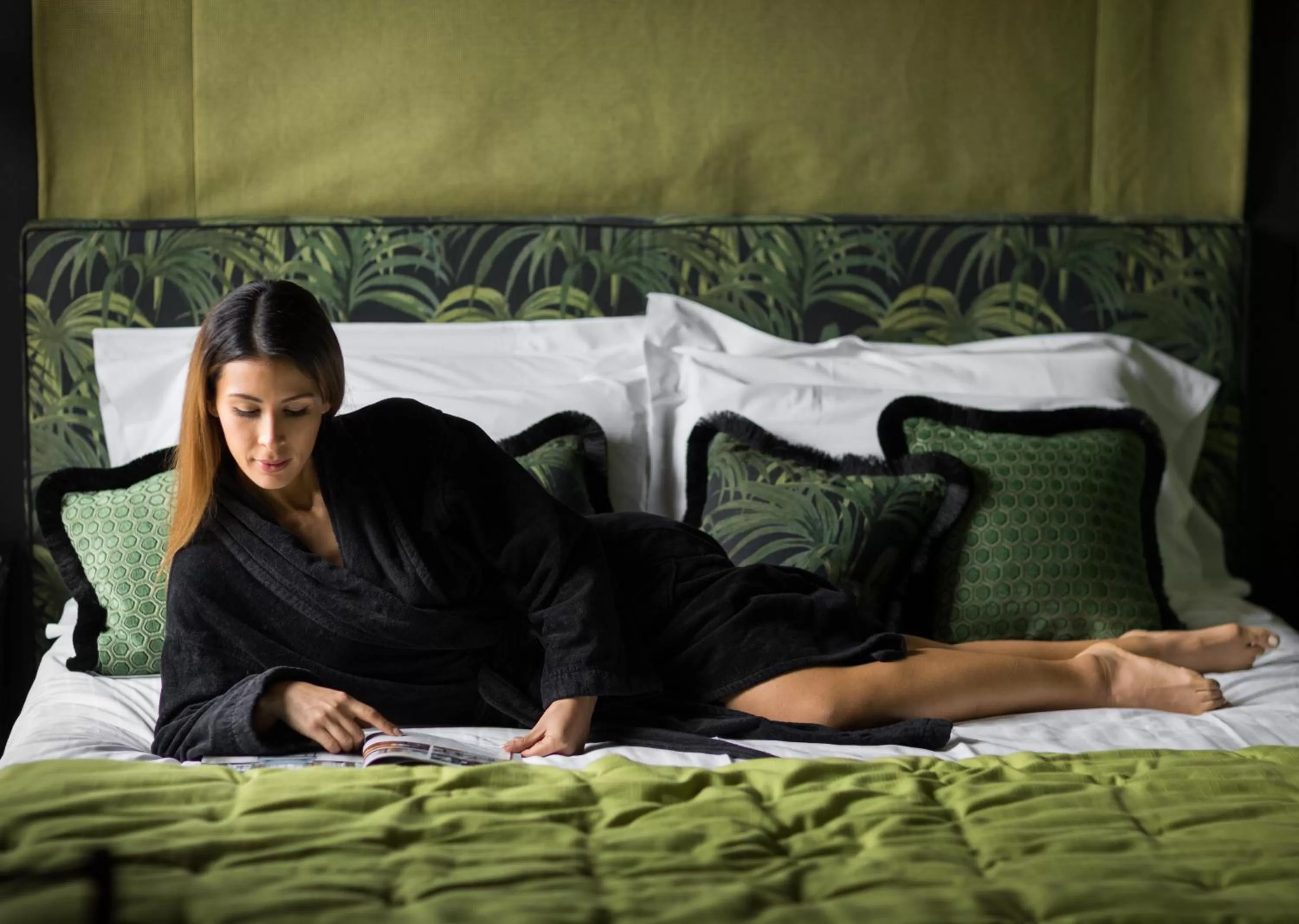 Bedroom, Bed in Velona's Jungle Luxury Suites