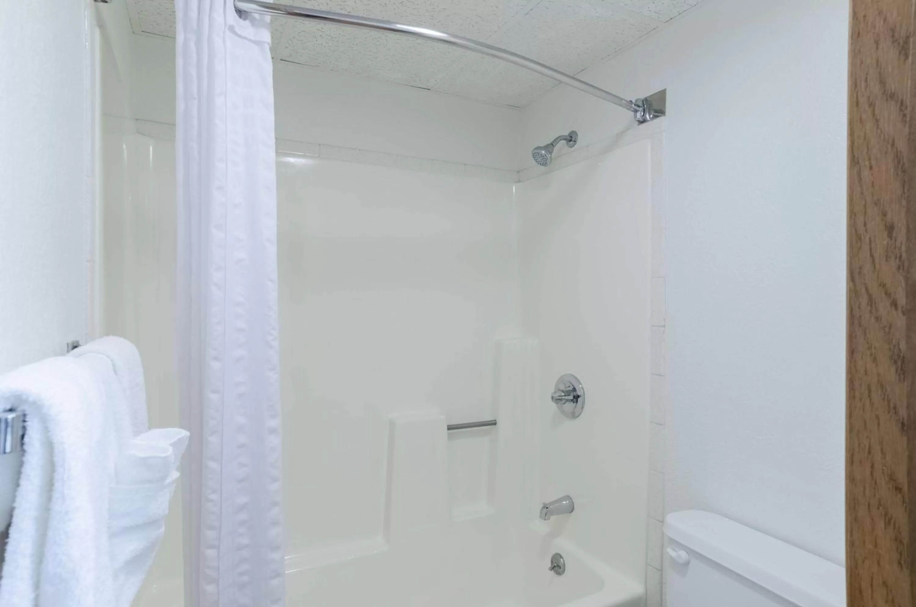 Shower in Baymont by Wyndham Gillette