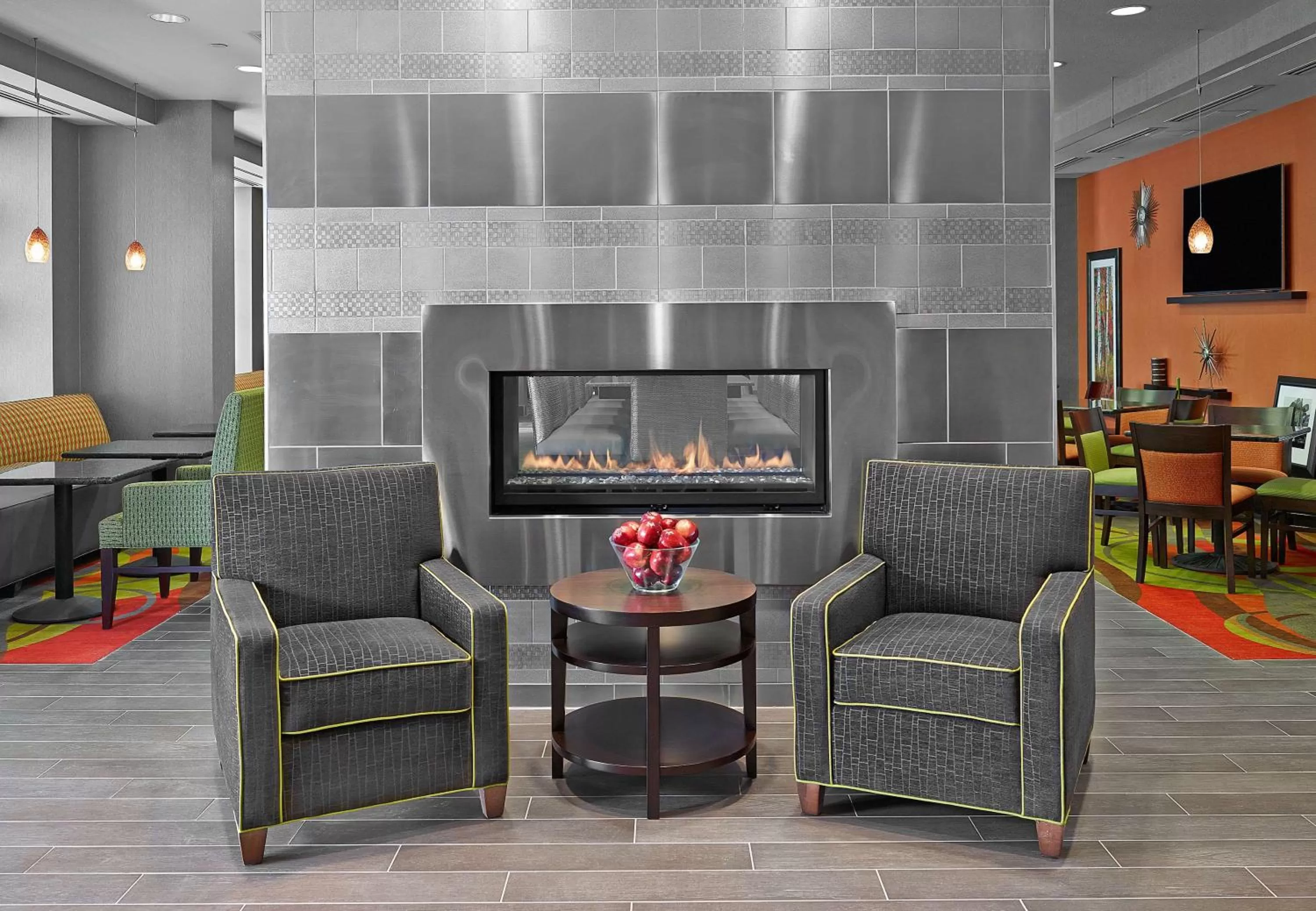 Lobby or reception in Hampton Inn by Hilton Calgary Airport North