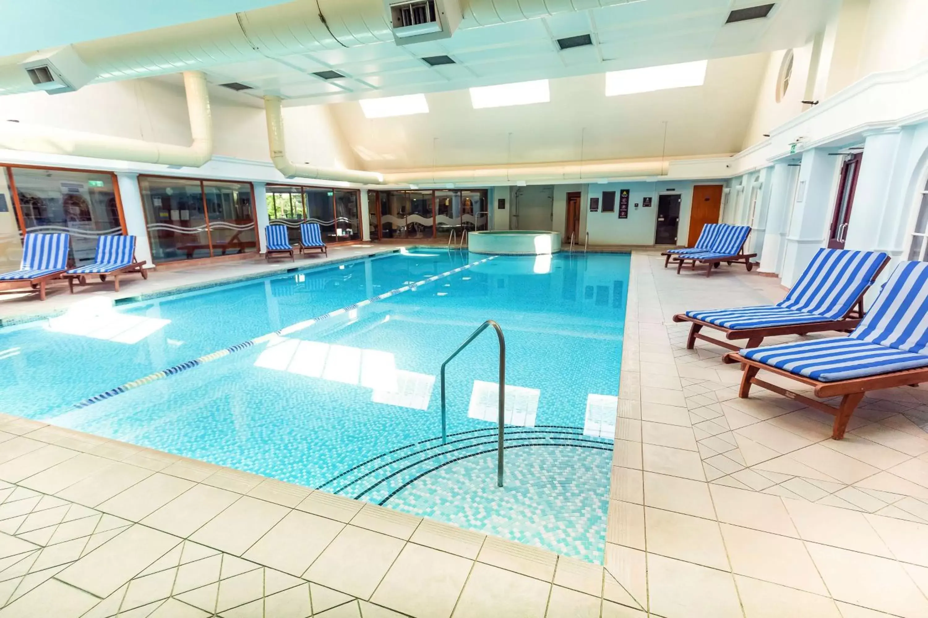 Swimming Pool in DoubleTree by Hilton St. Anne's Manor