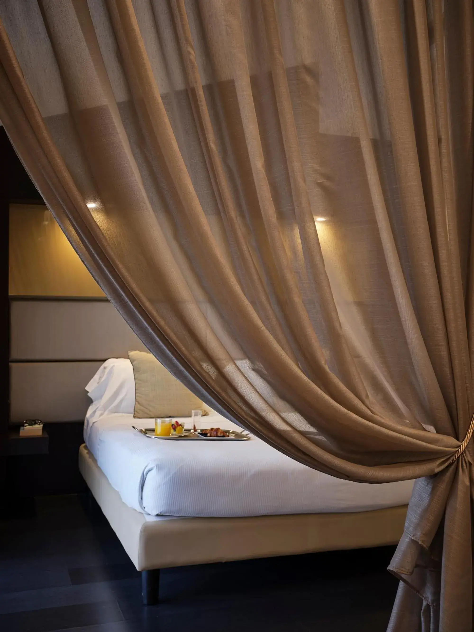Bed in Winter Garden Hotel Bergamo Airport
