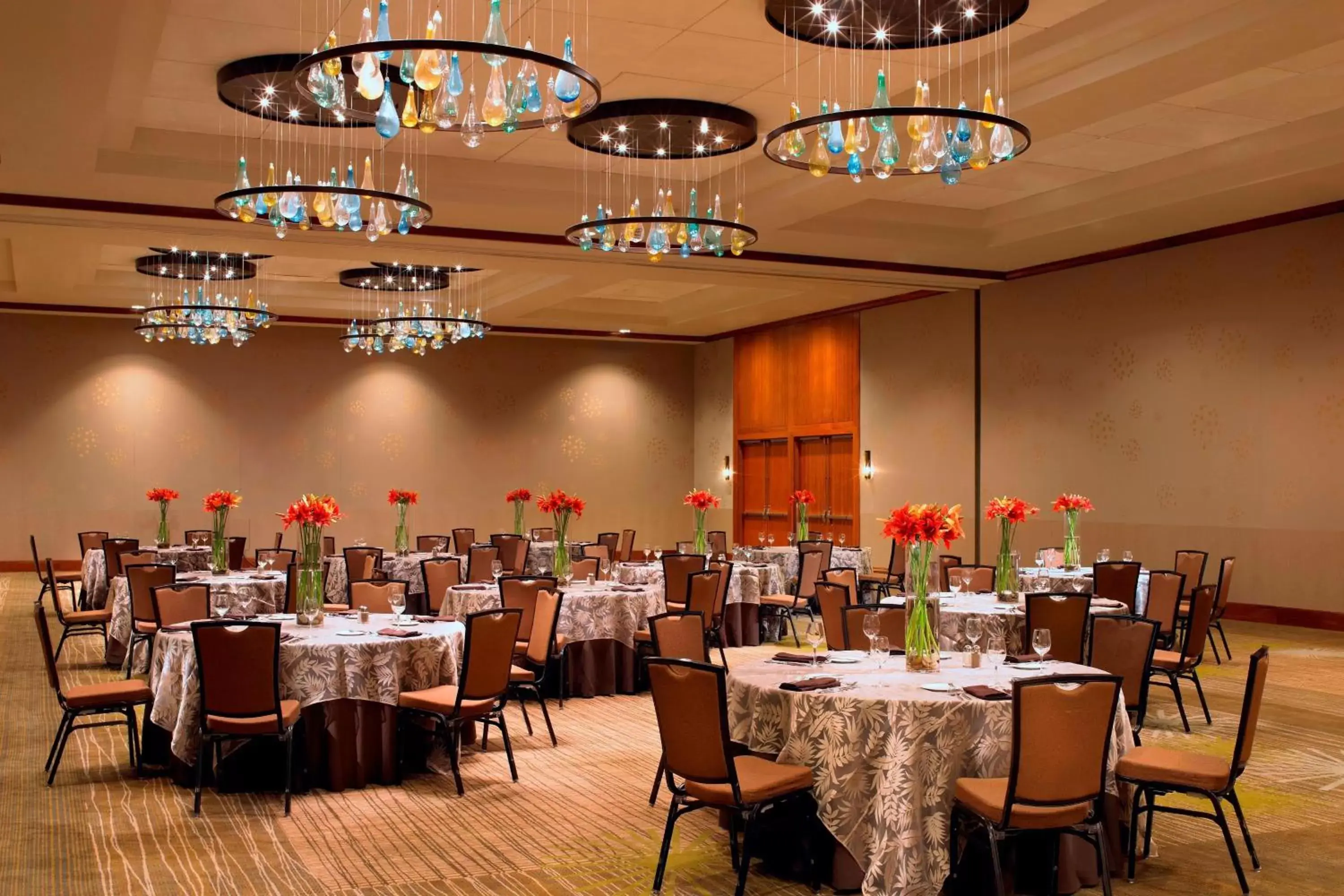 Meeting/conference room, Restaurant/Places to Eat in The Westin Bellevue