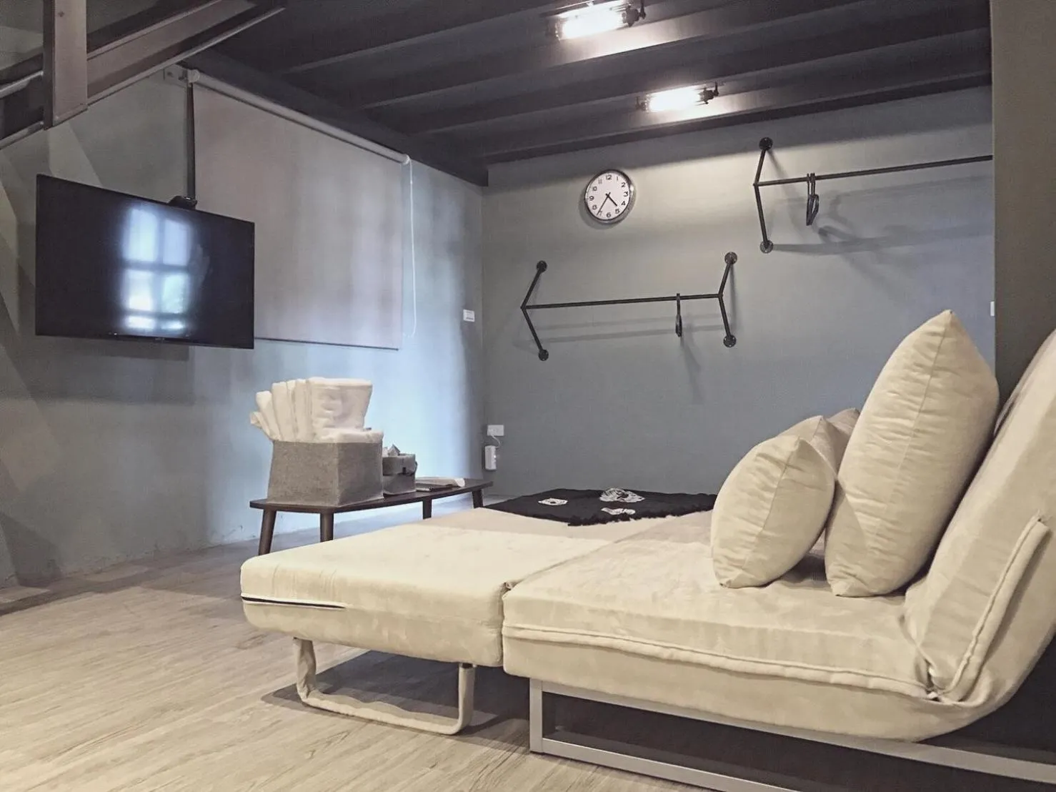 TV and multimedia in Urban