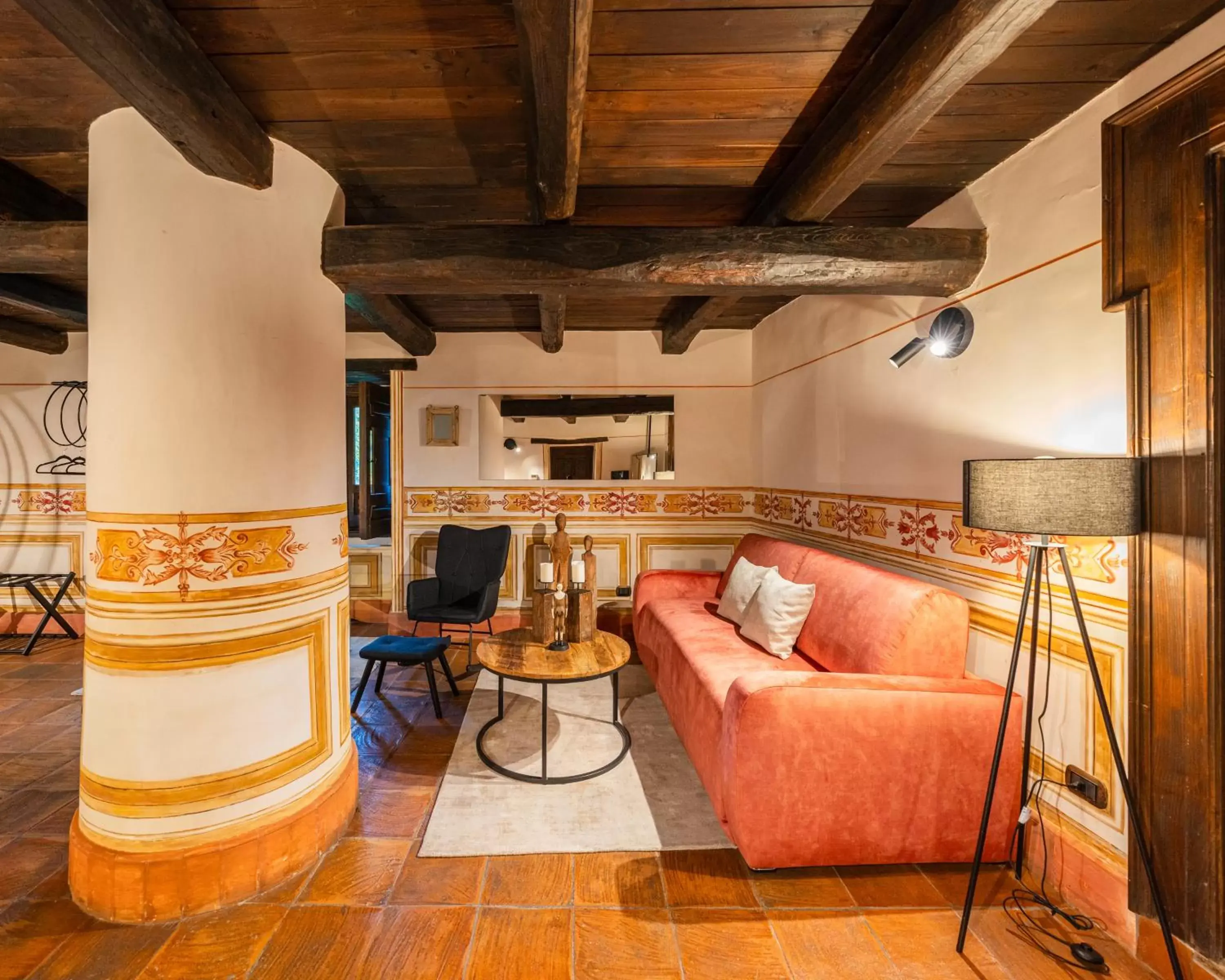 Seating area in Castello di Limatola