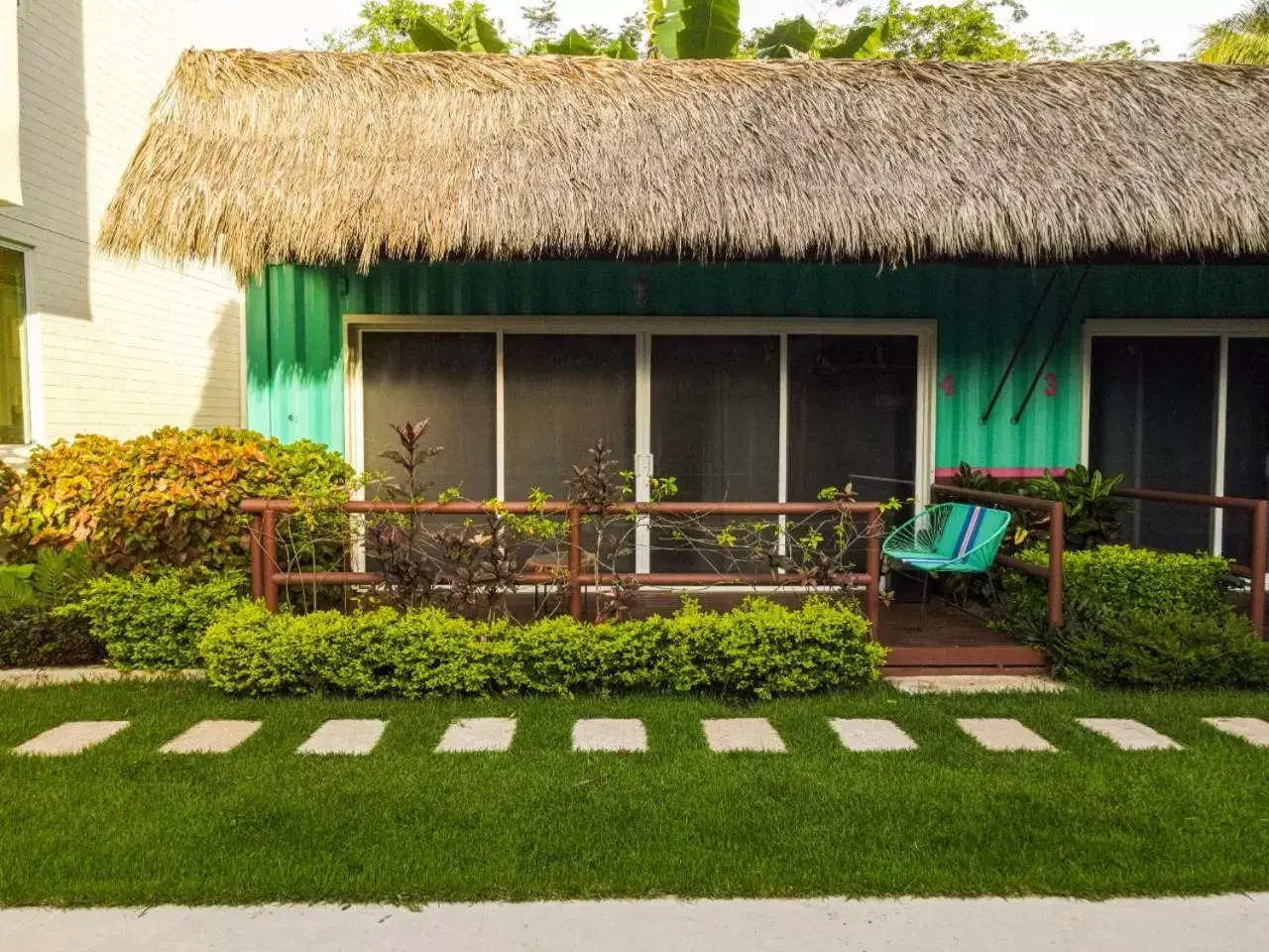 Balcony/Terrace, Property Building in Nuiya Hoteles Centro