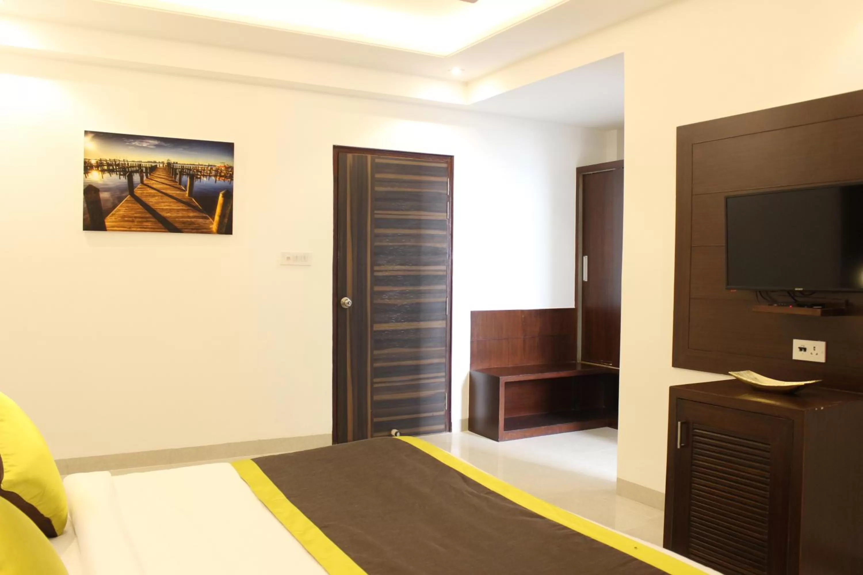 Classic Room in Hotel Aero Star Near Delhi Airport