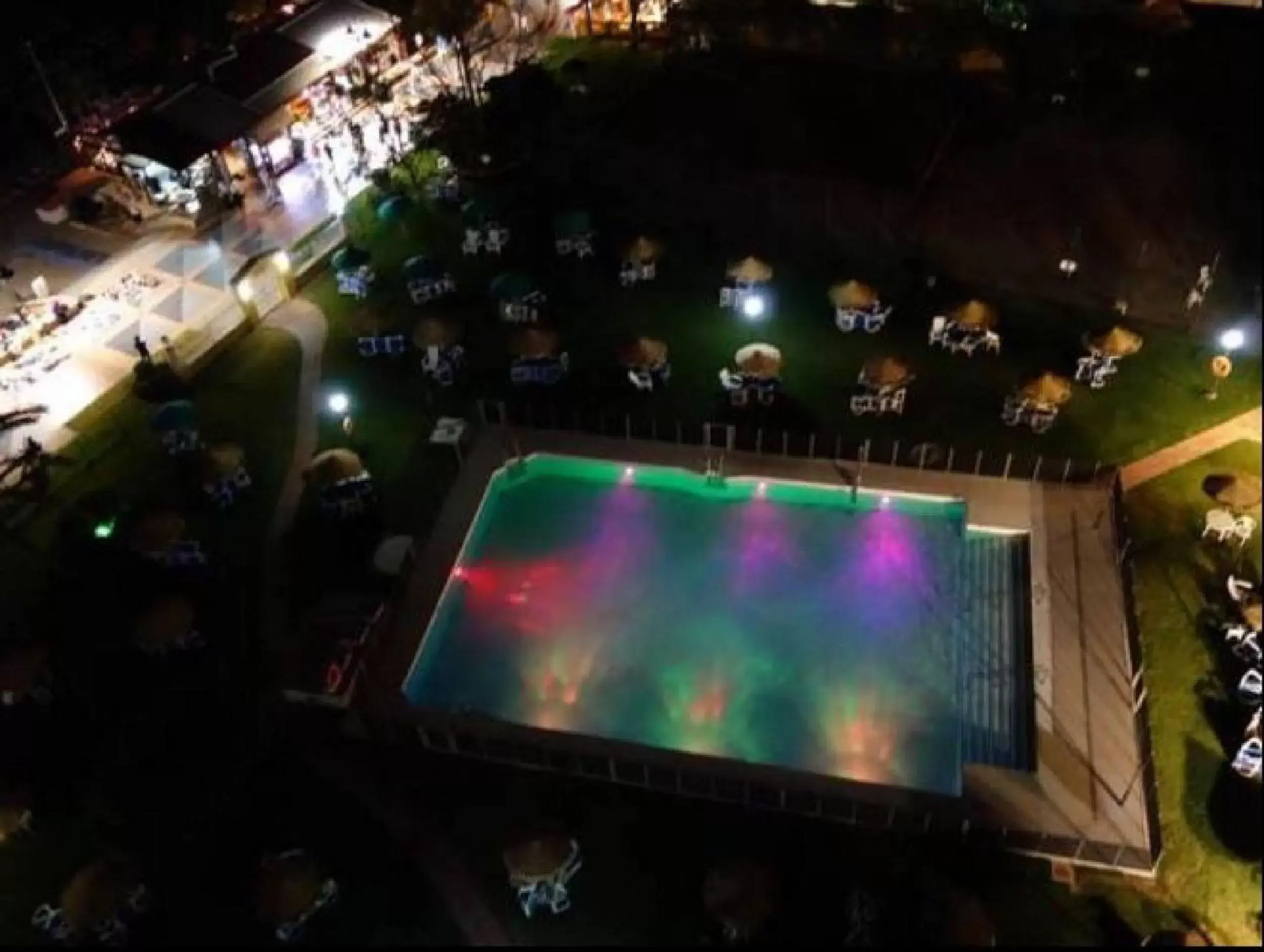 Swimming pool, Pool View in La Barracuda