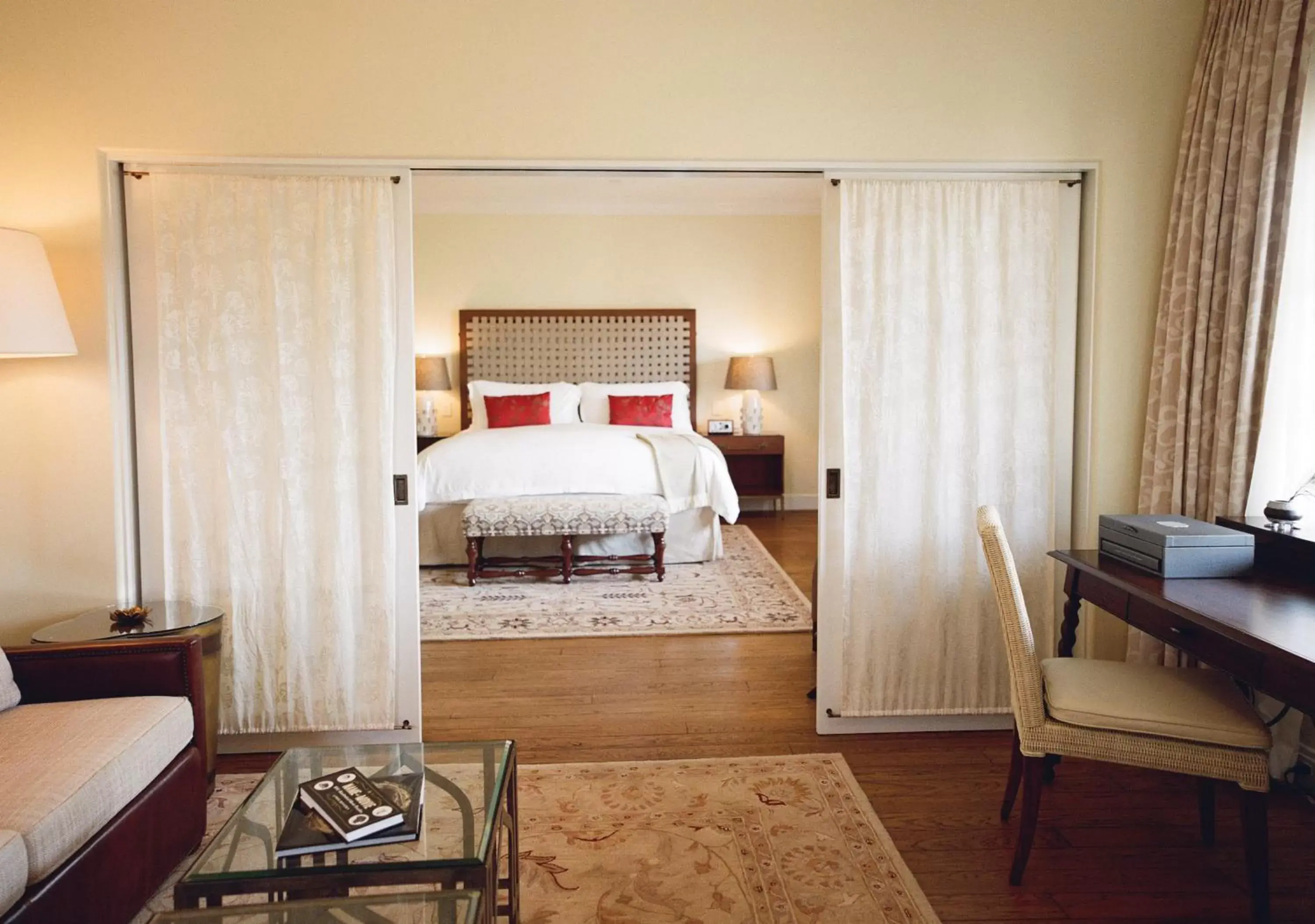 Bed in El Encanto, A Belmond Hotel, Santa Barbara