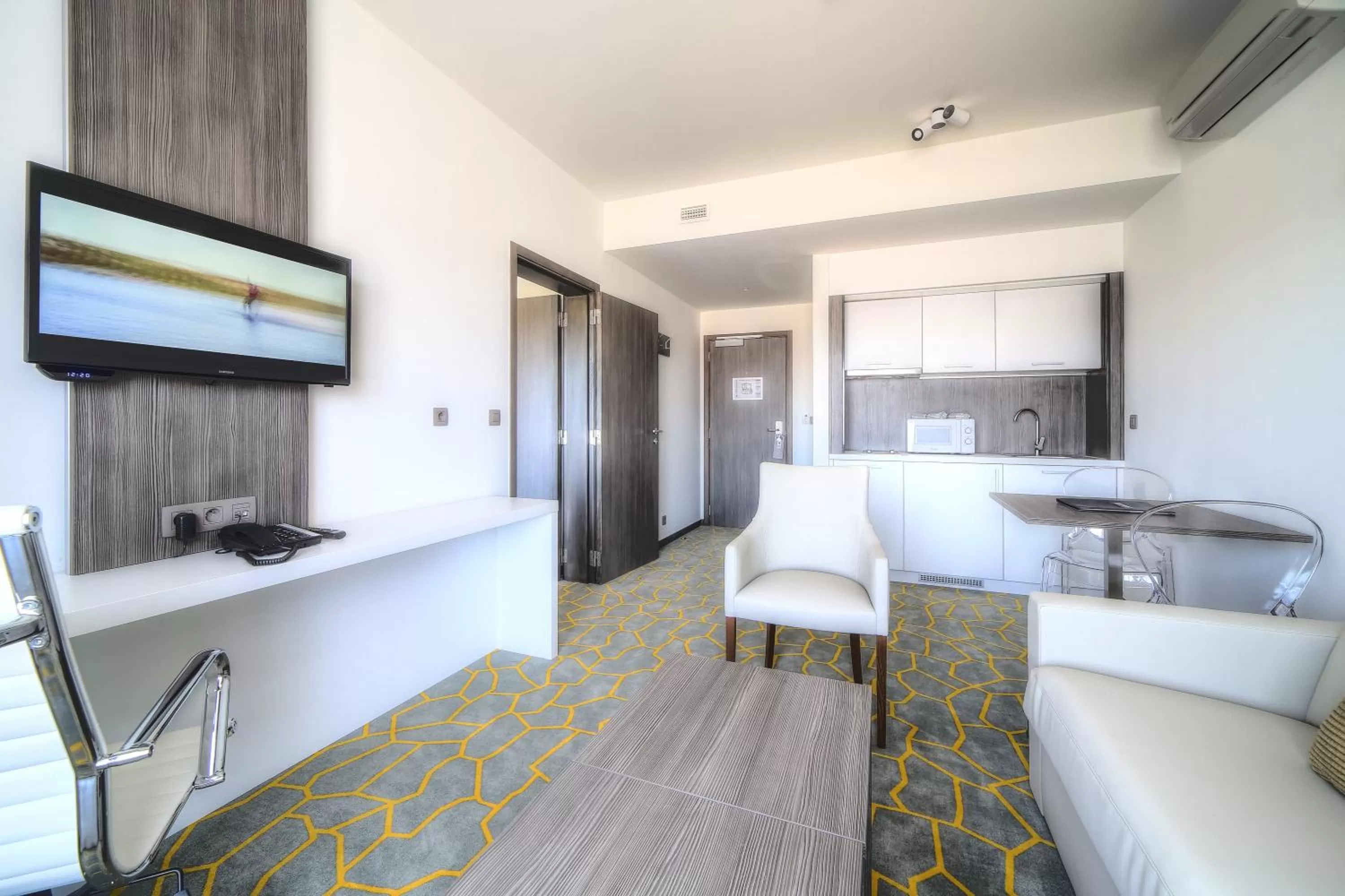 Prestige Suite in B&B HOTEL Mons Centre