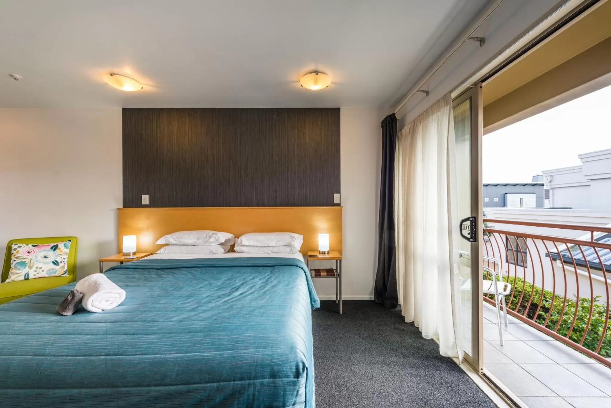 Bed in Roma On Riccarton Motel