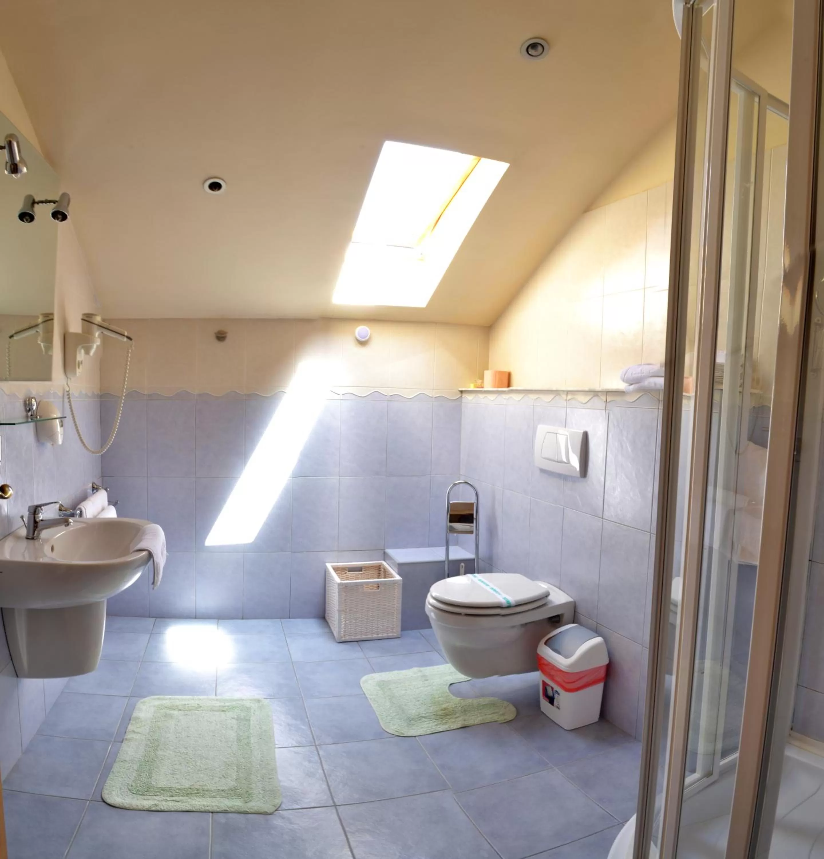 Bathroom in Hotel Bielmann